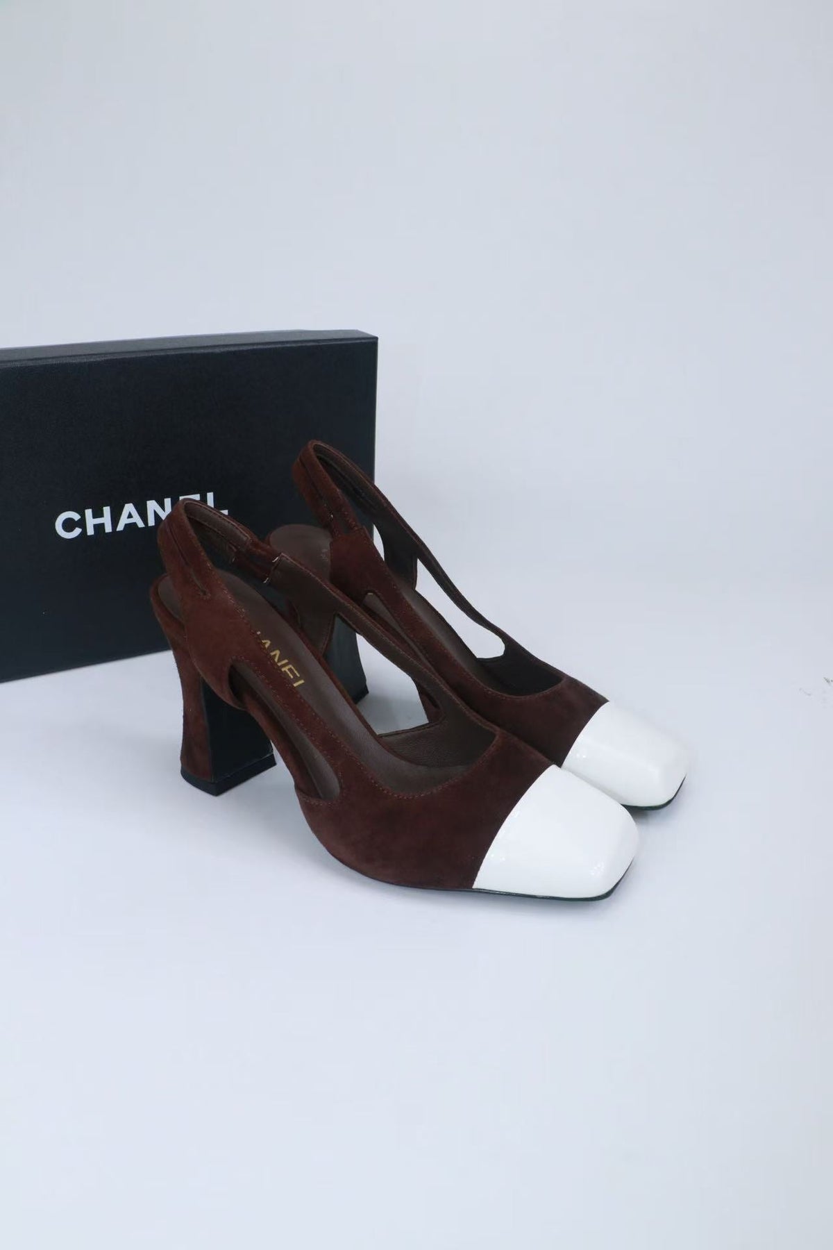 Chanel 2026 Slingback 90mm Brown Suede