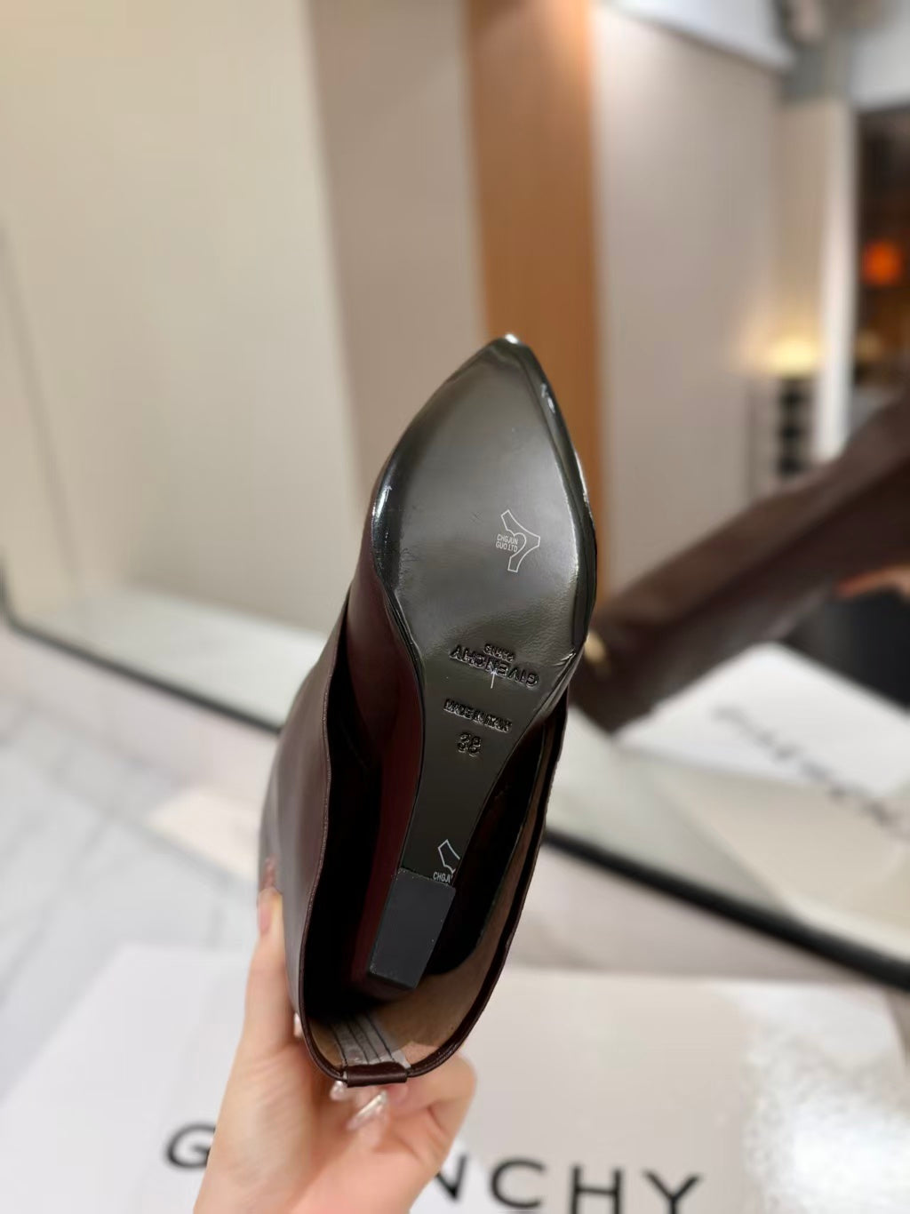 Givenchy 2026 Shark Pinch Boots Leather