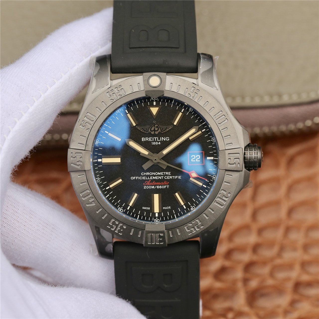 Breitling Avenger
