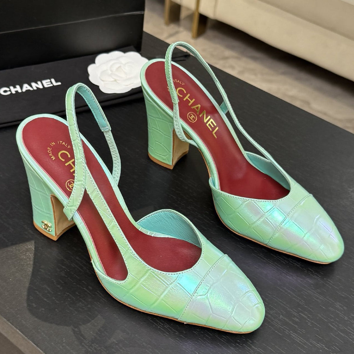Chanel 2026 Two-Tone Shoe Cowhide 168113