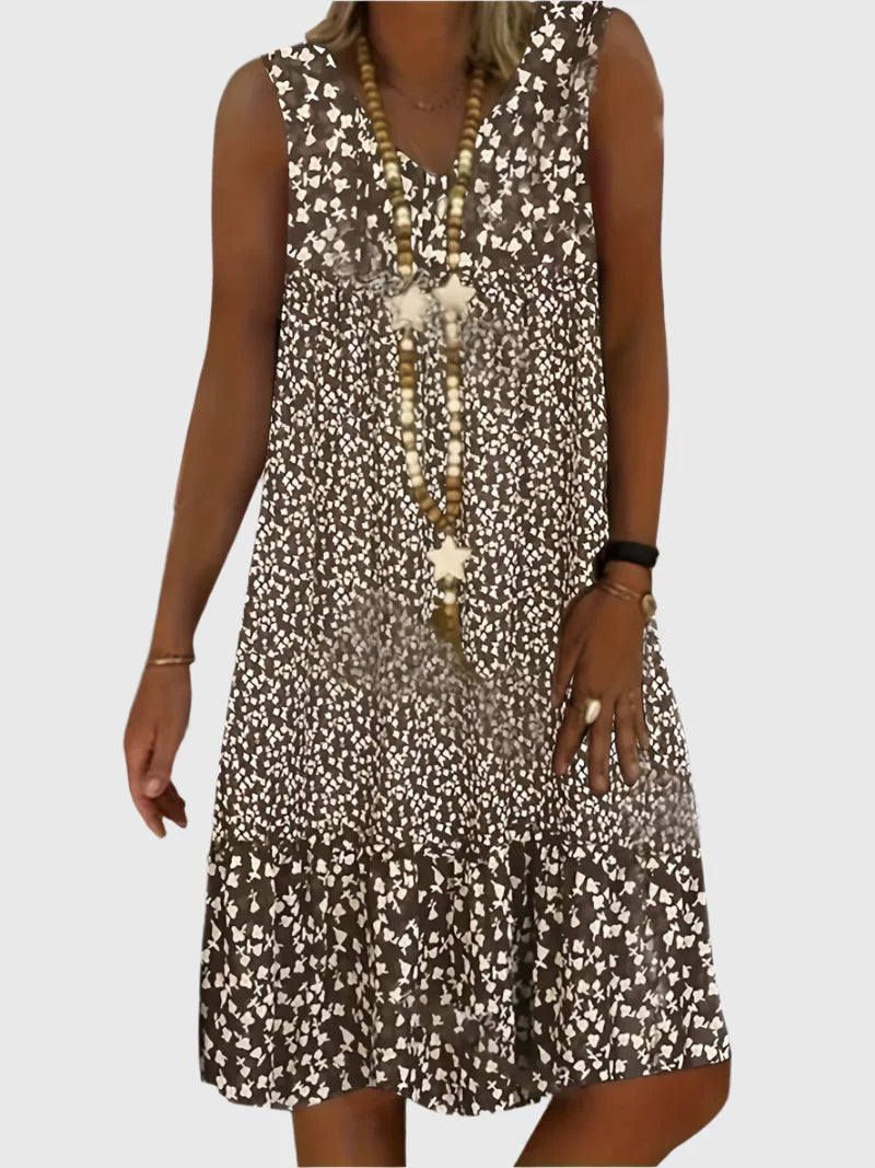 Emi - Chic Dress