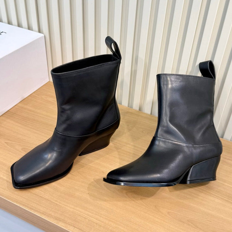 Loewe 2026 Onda Ankle Boots Cowhide 147545