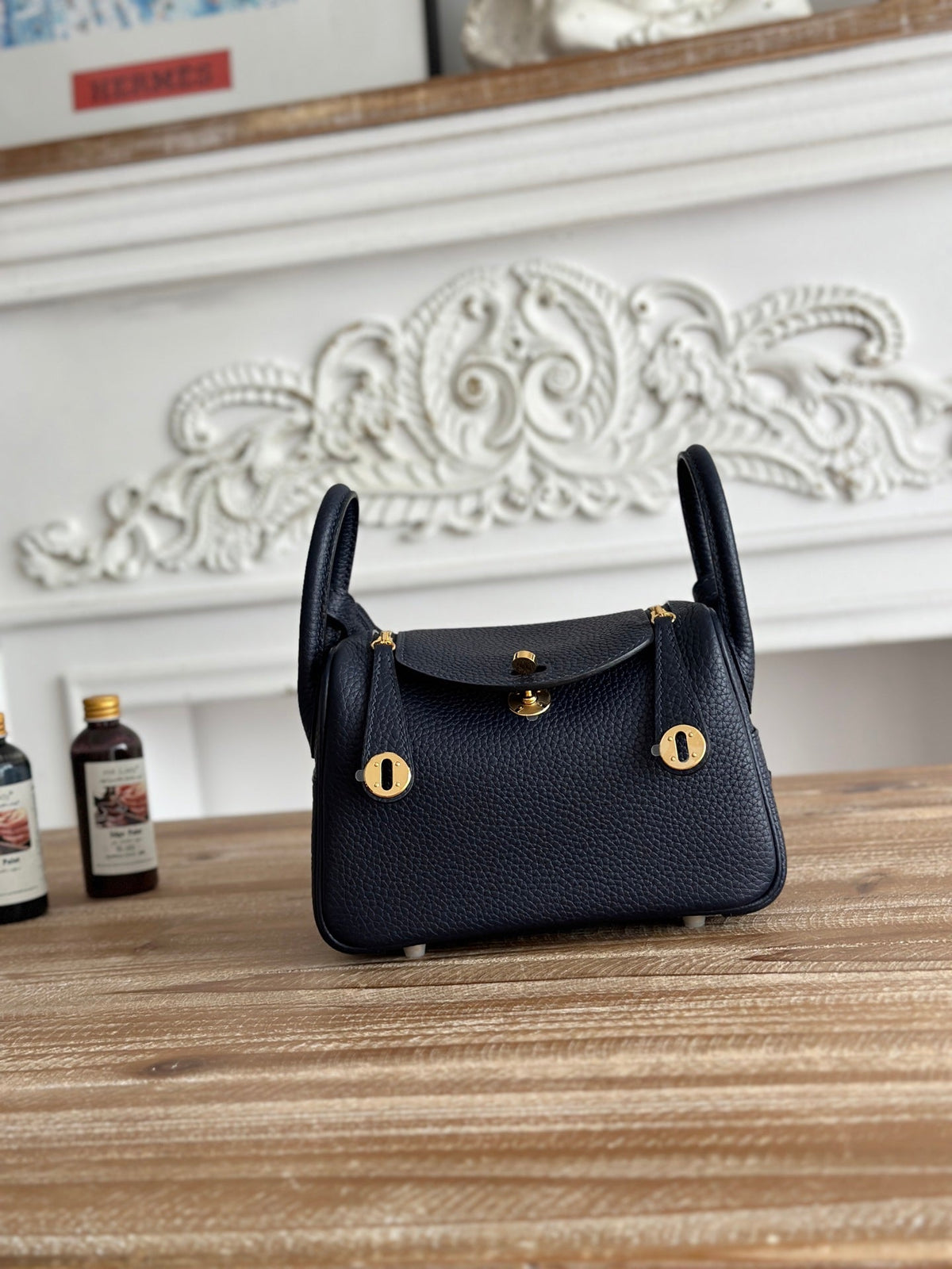 High-end Hermes 2026 Lindy Bag 19cm Togo Leather 1