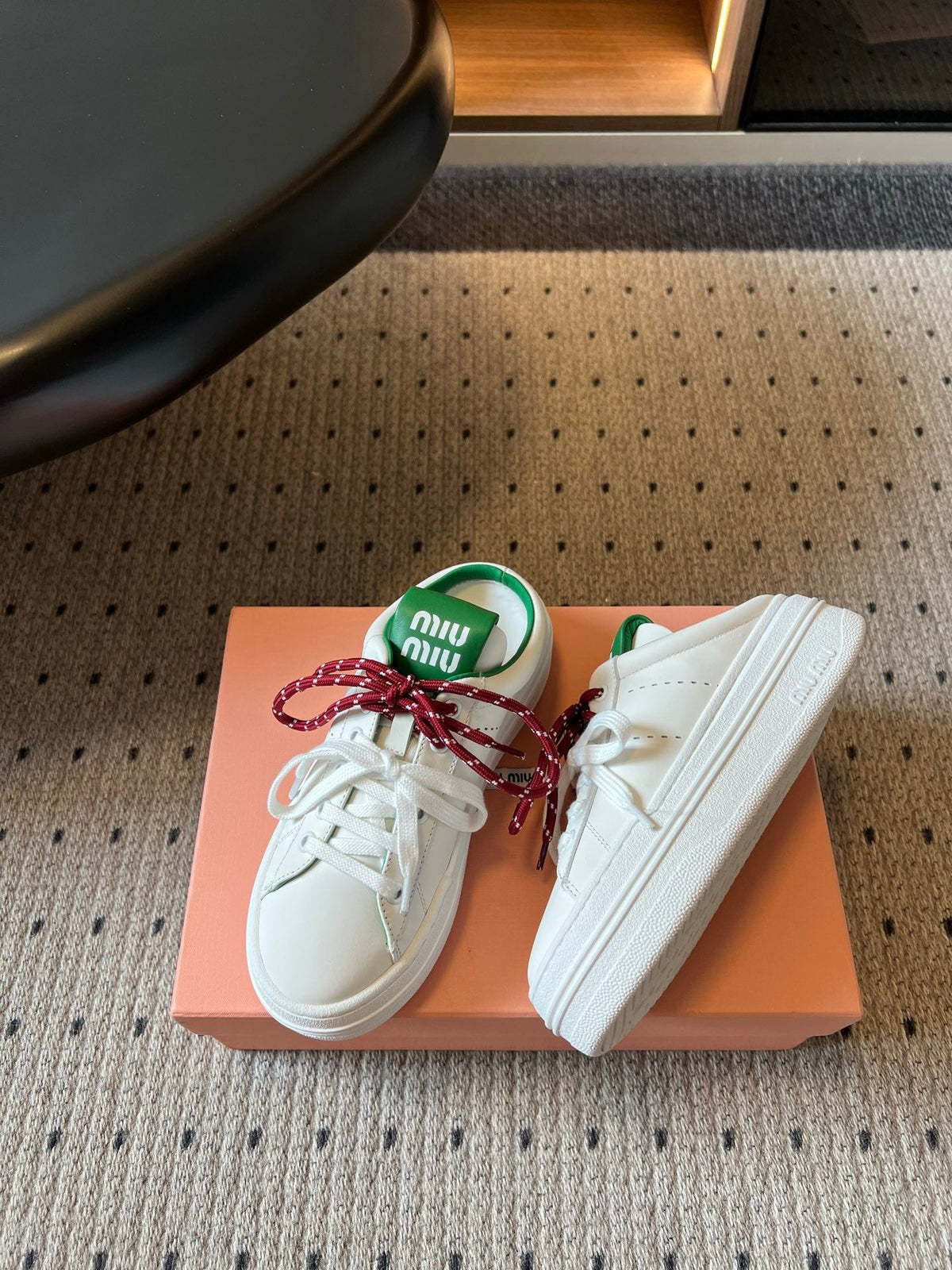 Miu Miu 2026 Low Top Sneakers Cowhide 956016