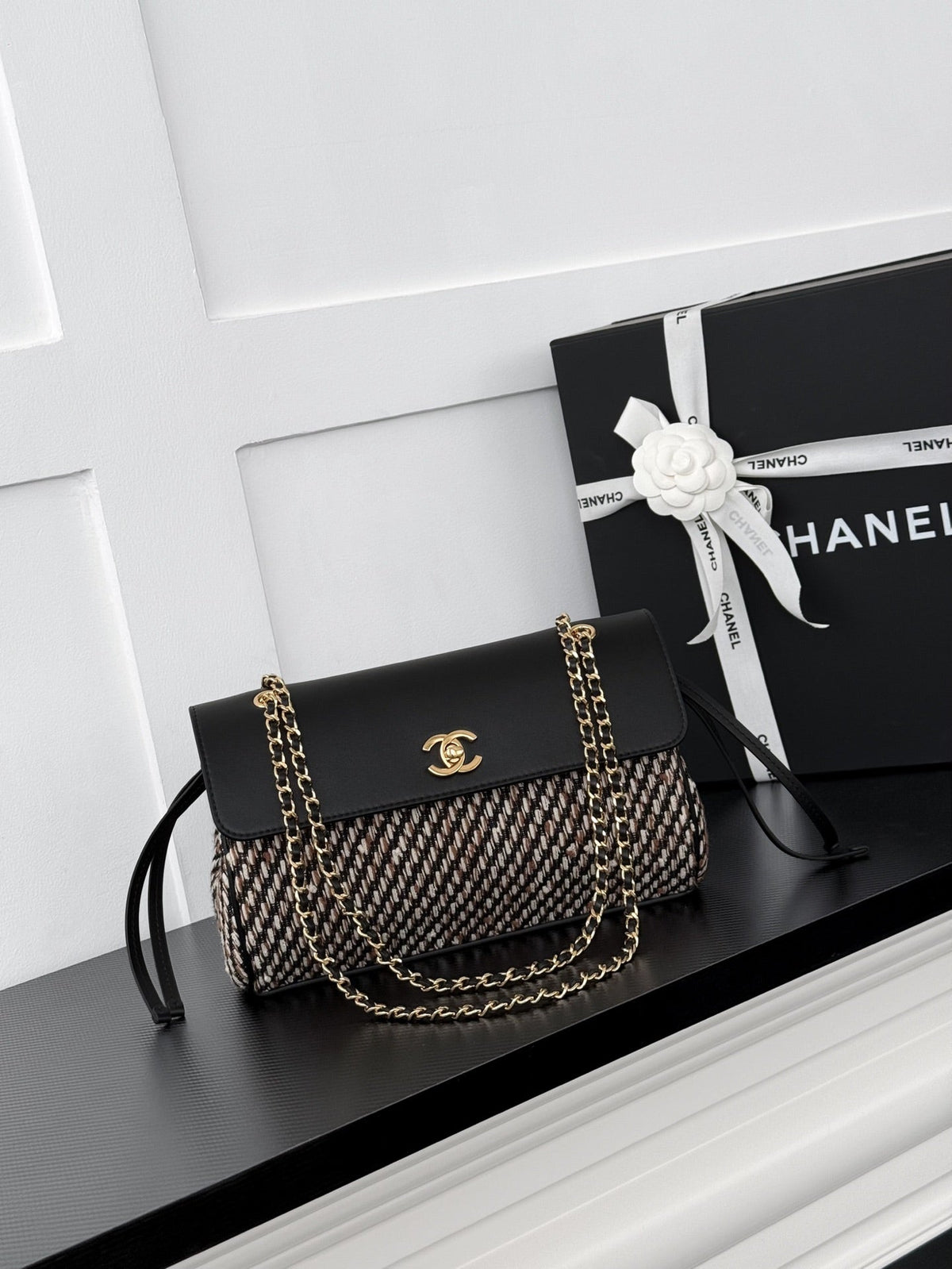 Chanel 2026 Chain Baguette 29cm Bag 167453