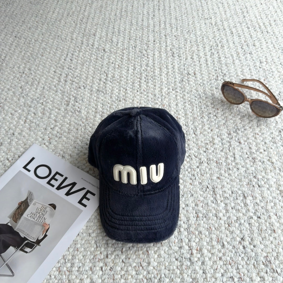 Miumiu Fleece Baseball Cap 515563