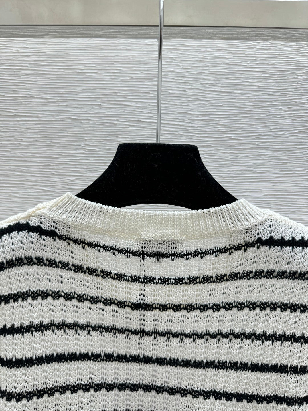 Chanel 2026 Striped Crew Neck Knit Short-Sleeve T-Shirt Cotton 397732
