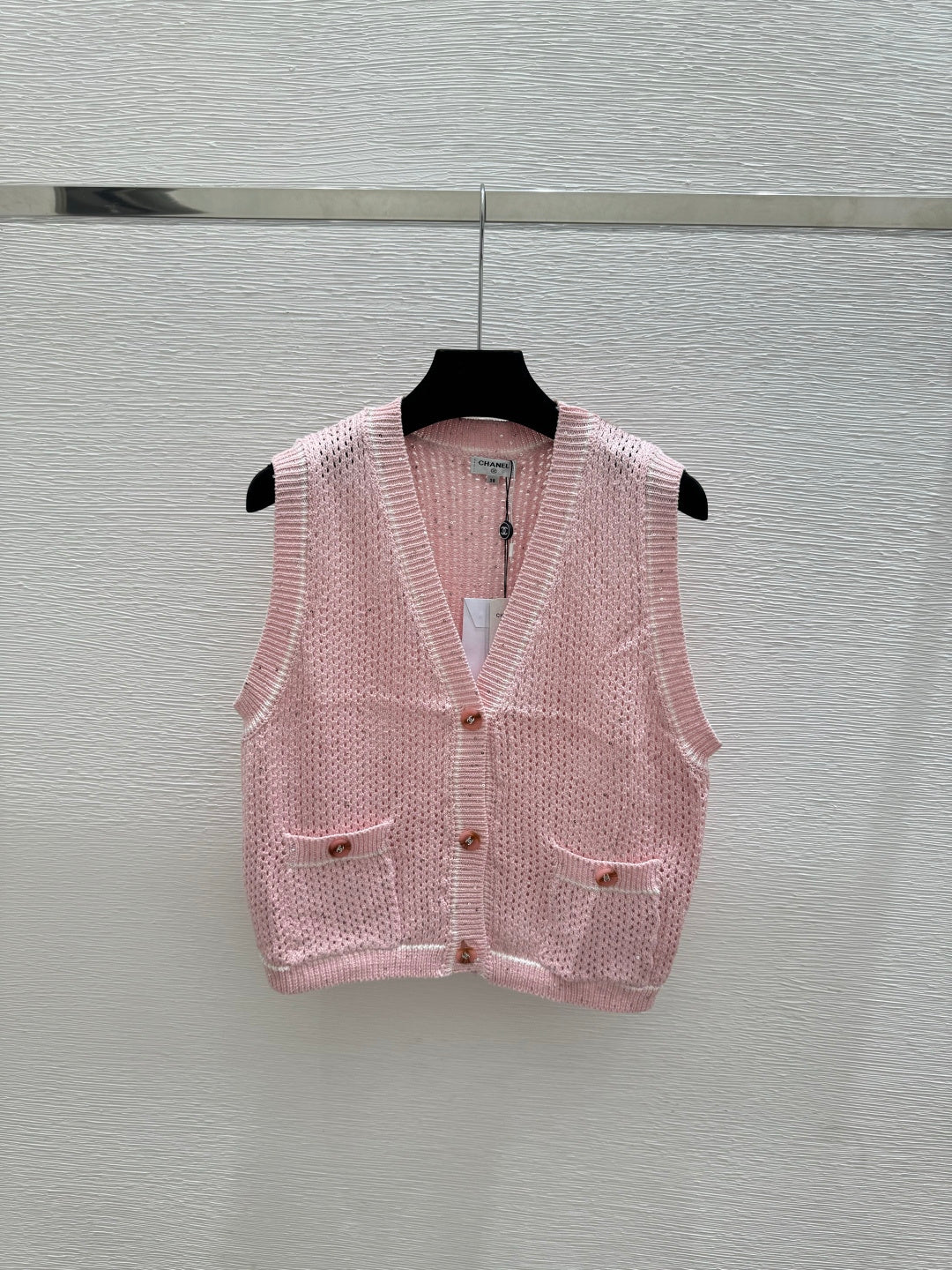 Chanel 2026 V-Neck Knitted Vest Cardigan Cotton 516750