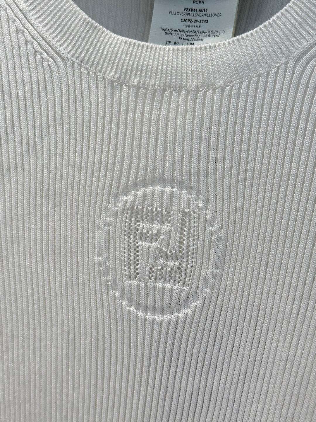 Fendi 25 Letter Hollow Knitted Short Sleeves top White Silk Cotton