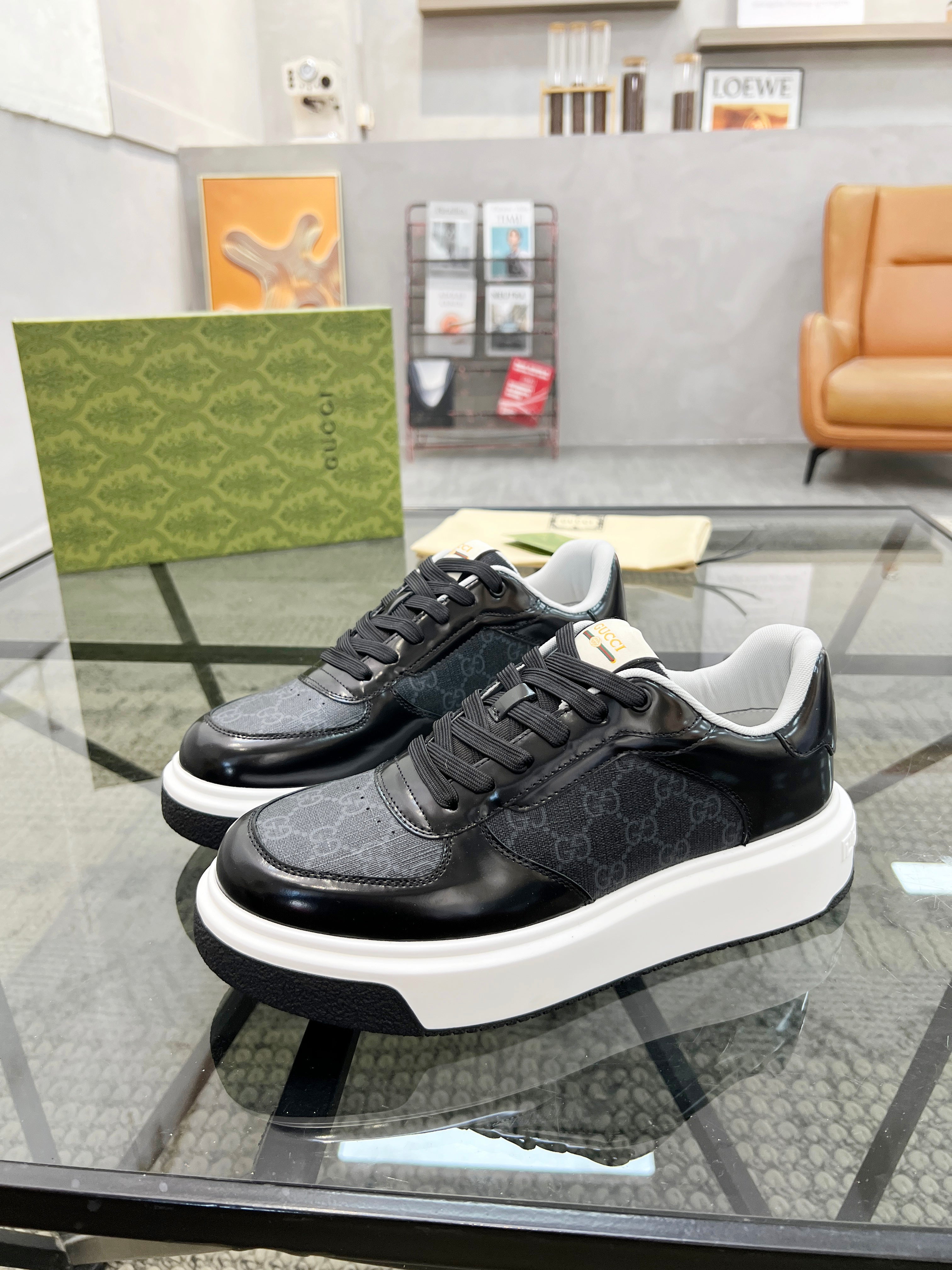 GG Men's Platform Sneaker Black Patent Leather 523472