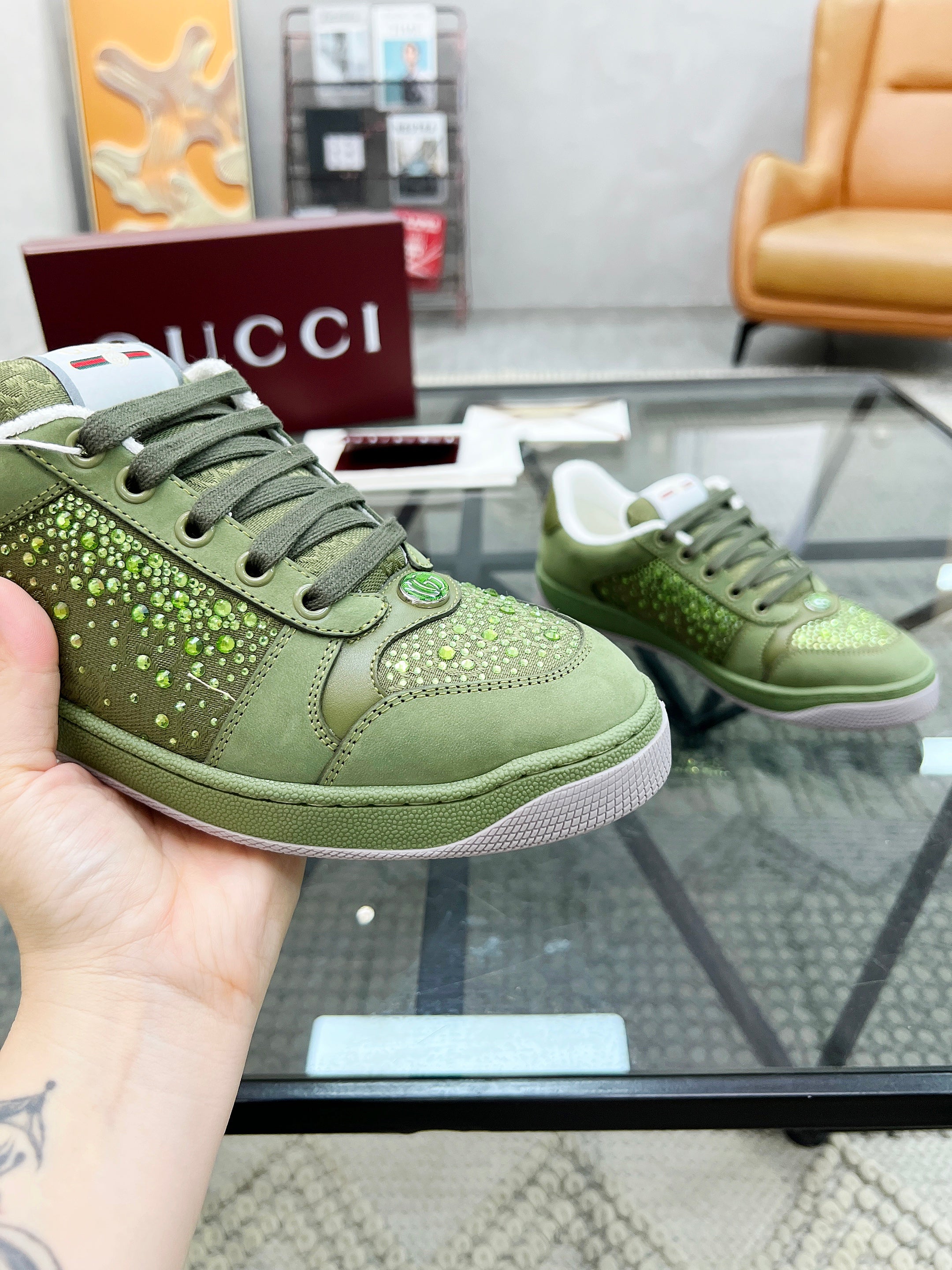 GG Men's Screener Sneaker Green Diamond Cowhide 559029