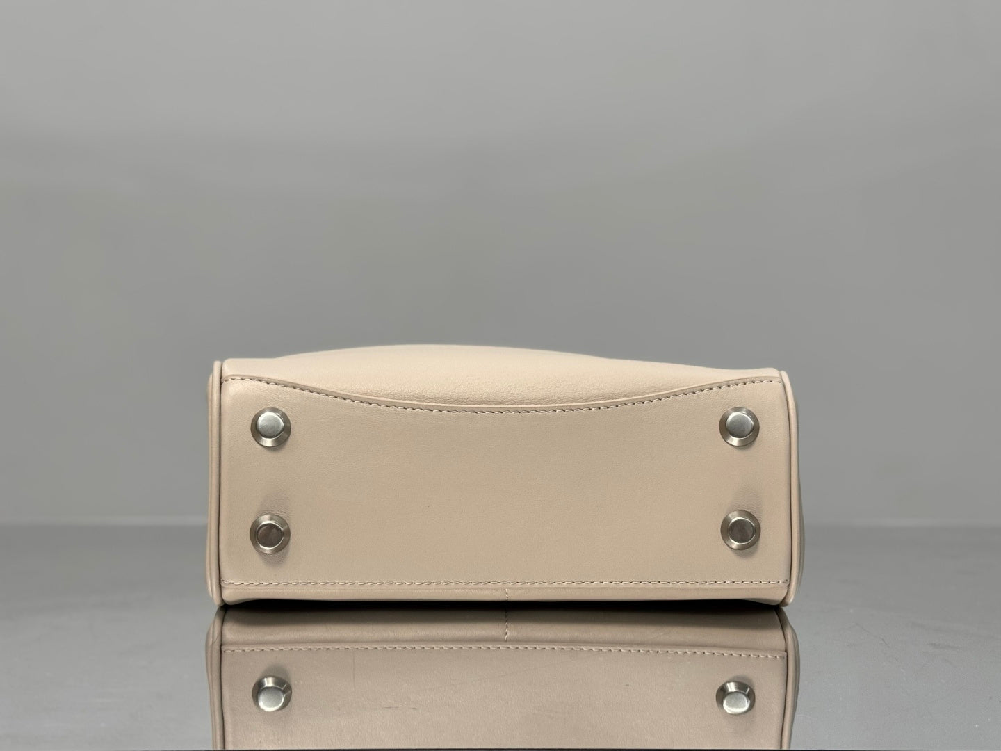Balenciaga Mini Bag 22 Beige Calfskin Sliver Hardware