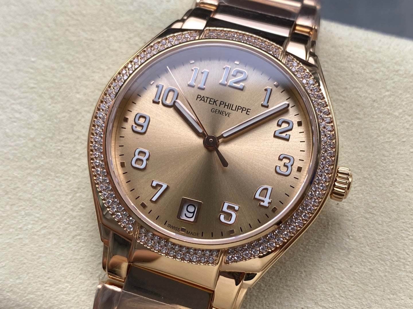 PATEK Twenty-Four 36mm Diamond Pink Gold Champagne Dial