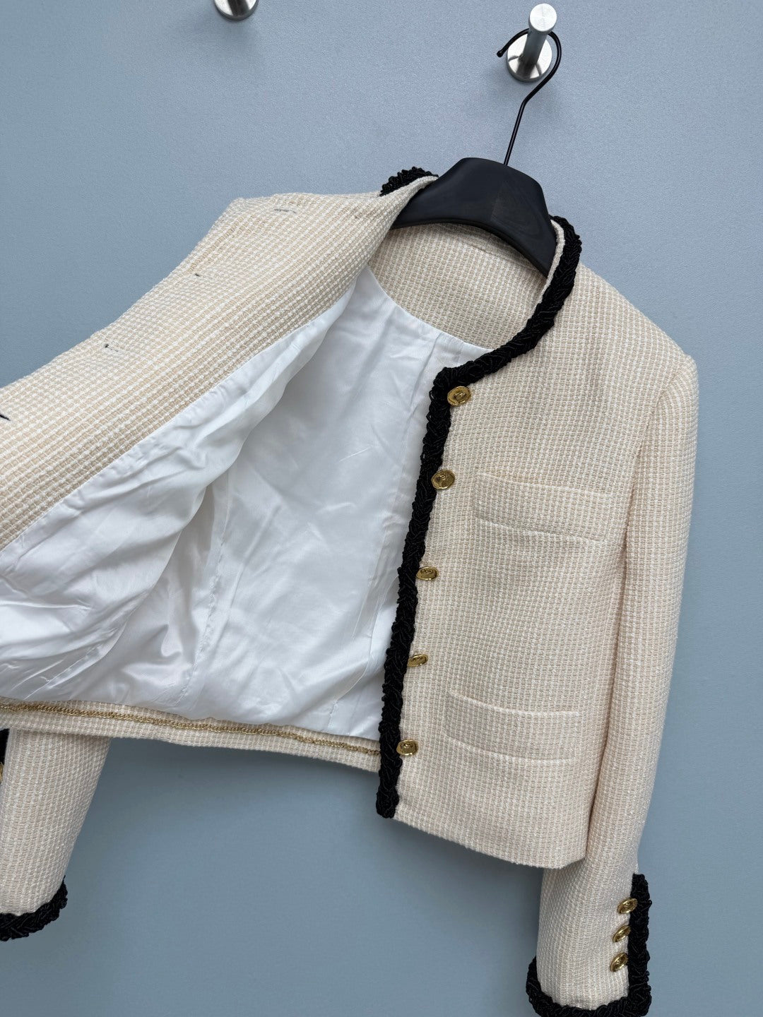 Chanel 2026 Jacket Cream Black Tweed Fabric 425022
