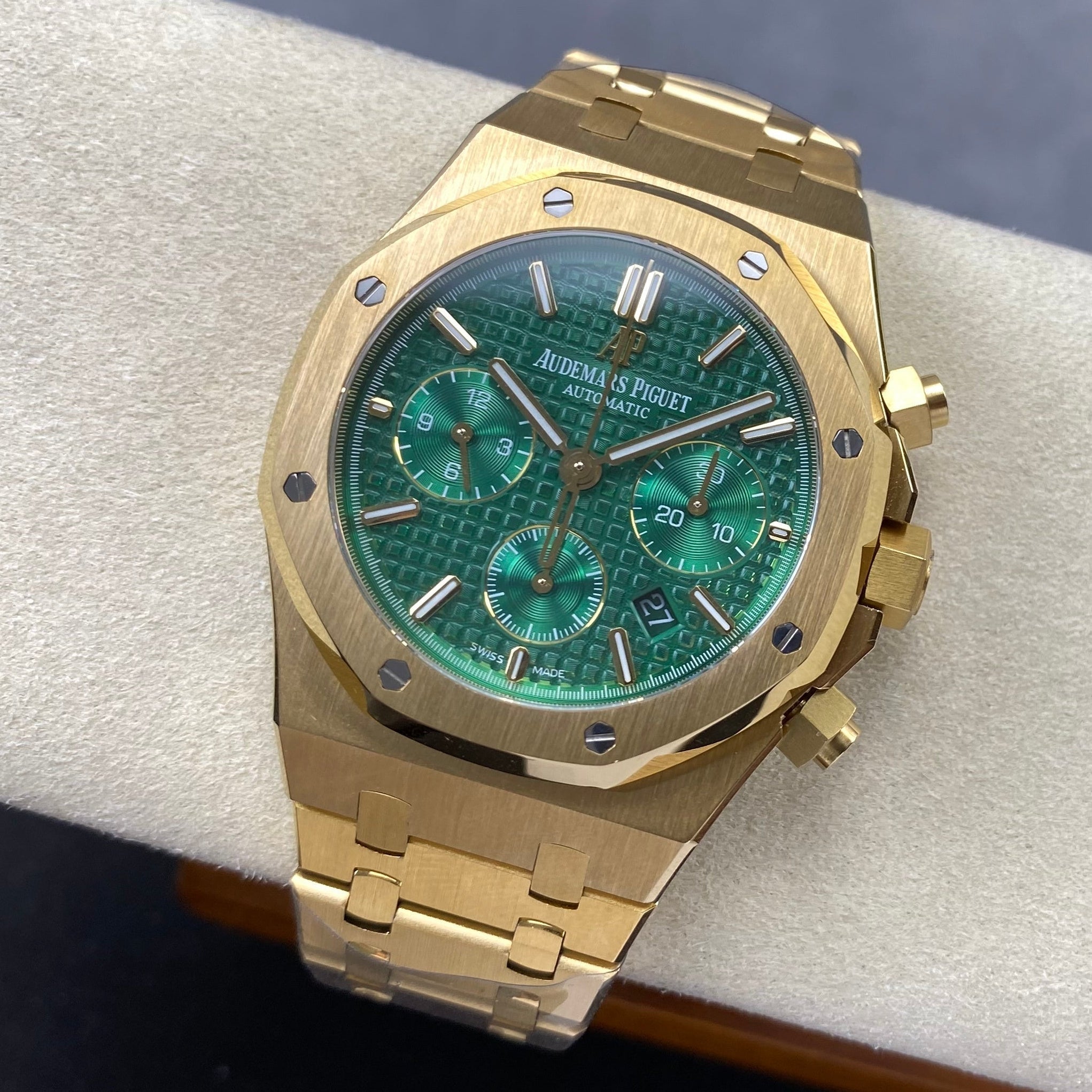 Audemars Piguet Royal Oak Chronograph 41mm Gold Green Dial