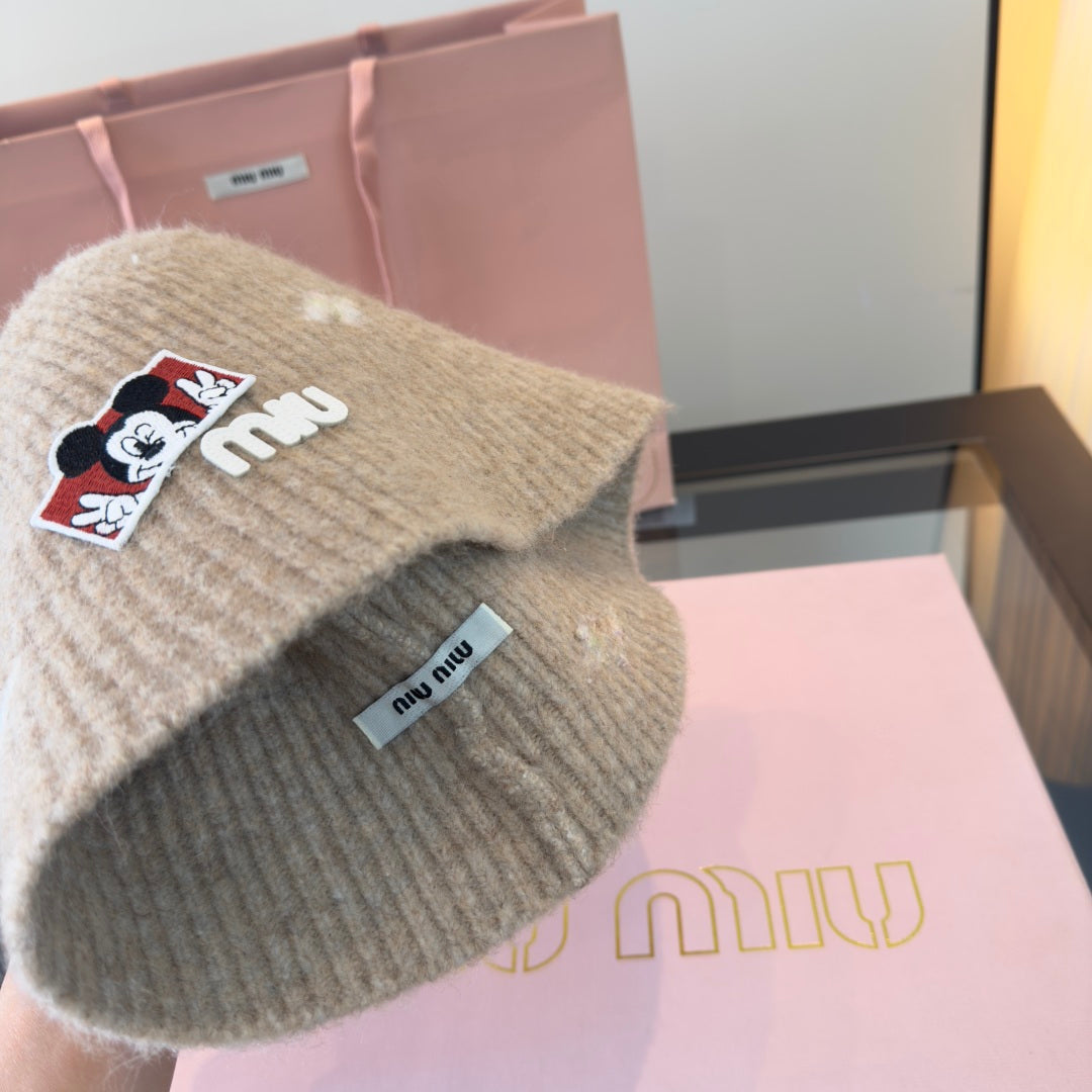 Miu Miu Wool Bucket Hat With Cartoon Character 477554
