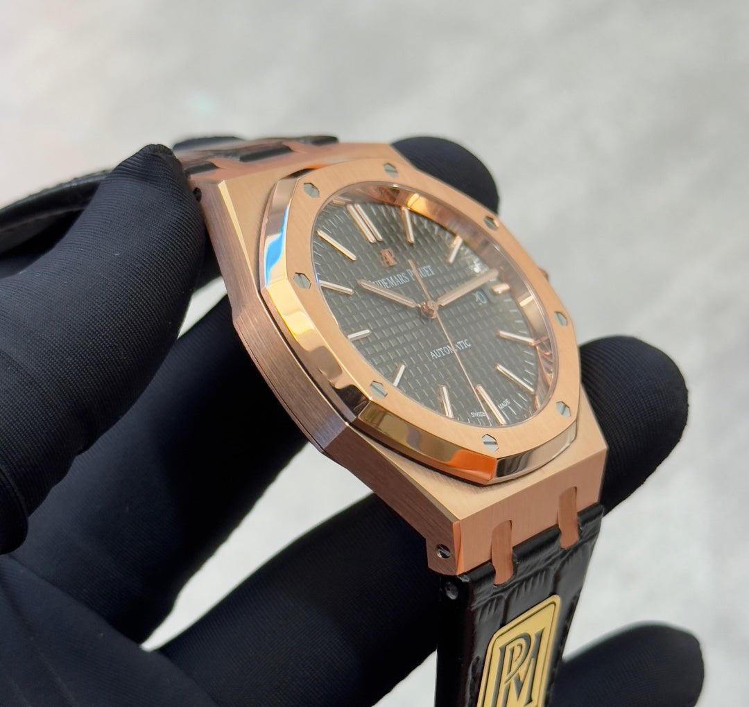 Audemars Piguet Royal Oak Selfwinding 41mm 15400OR Grey Dial Leather Strap