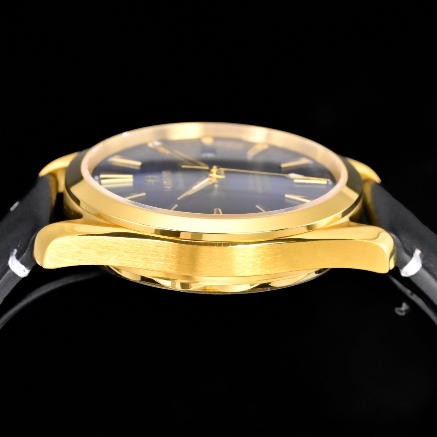 Omega Seamaster 150M Aqua Terra Observatory 39mm Blue Dial Gold Case