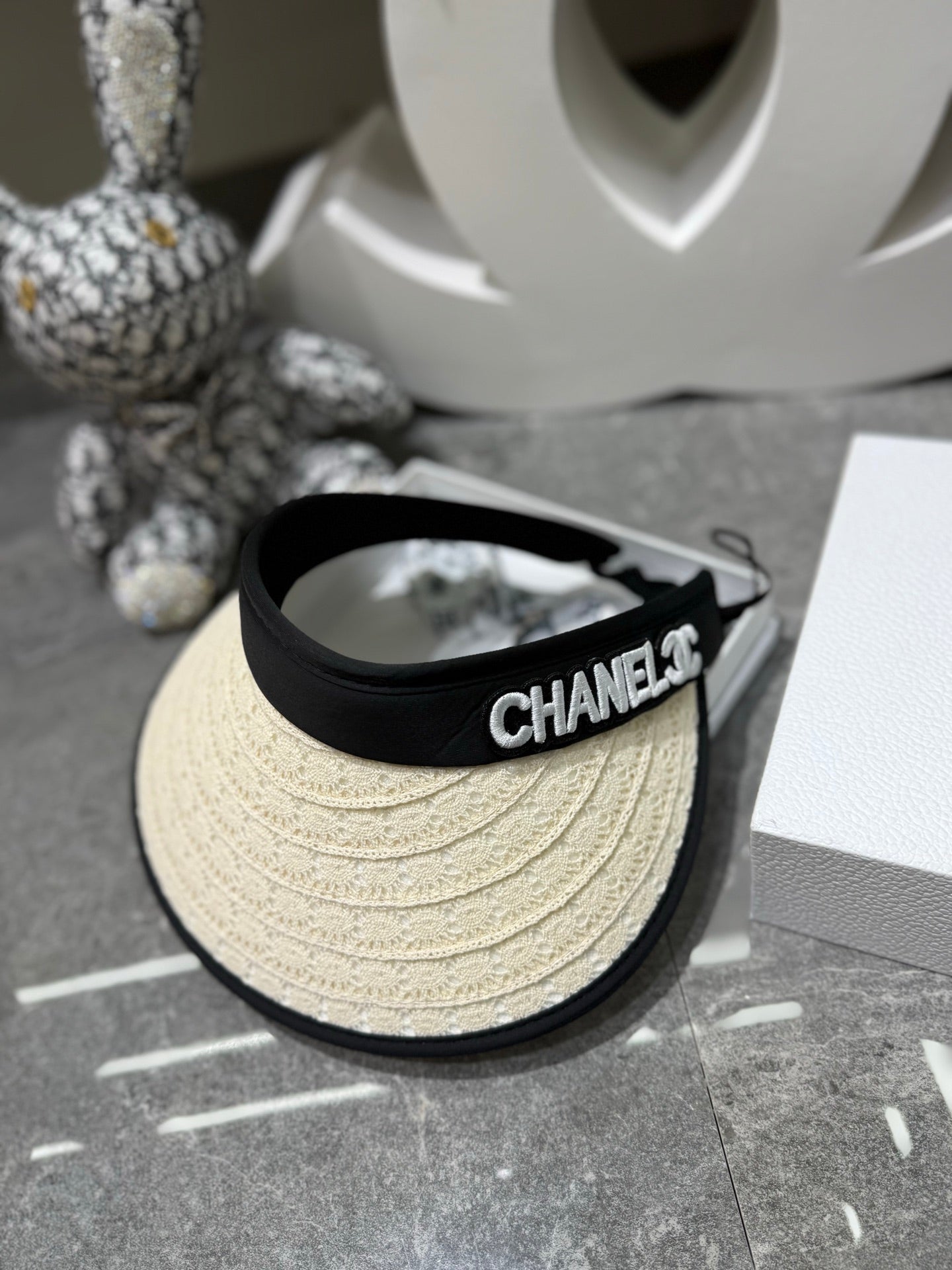 Chanel Open-top Cap With Straw Brim 280794