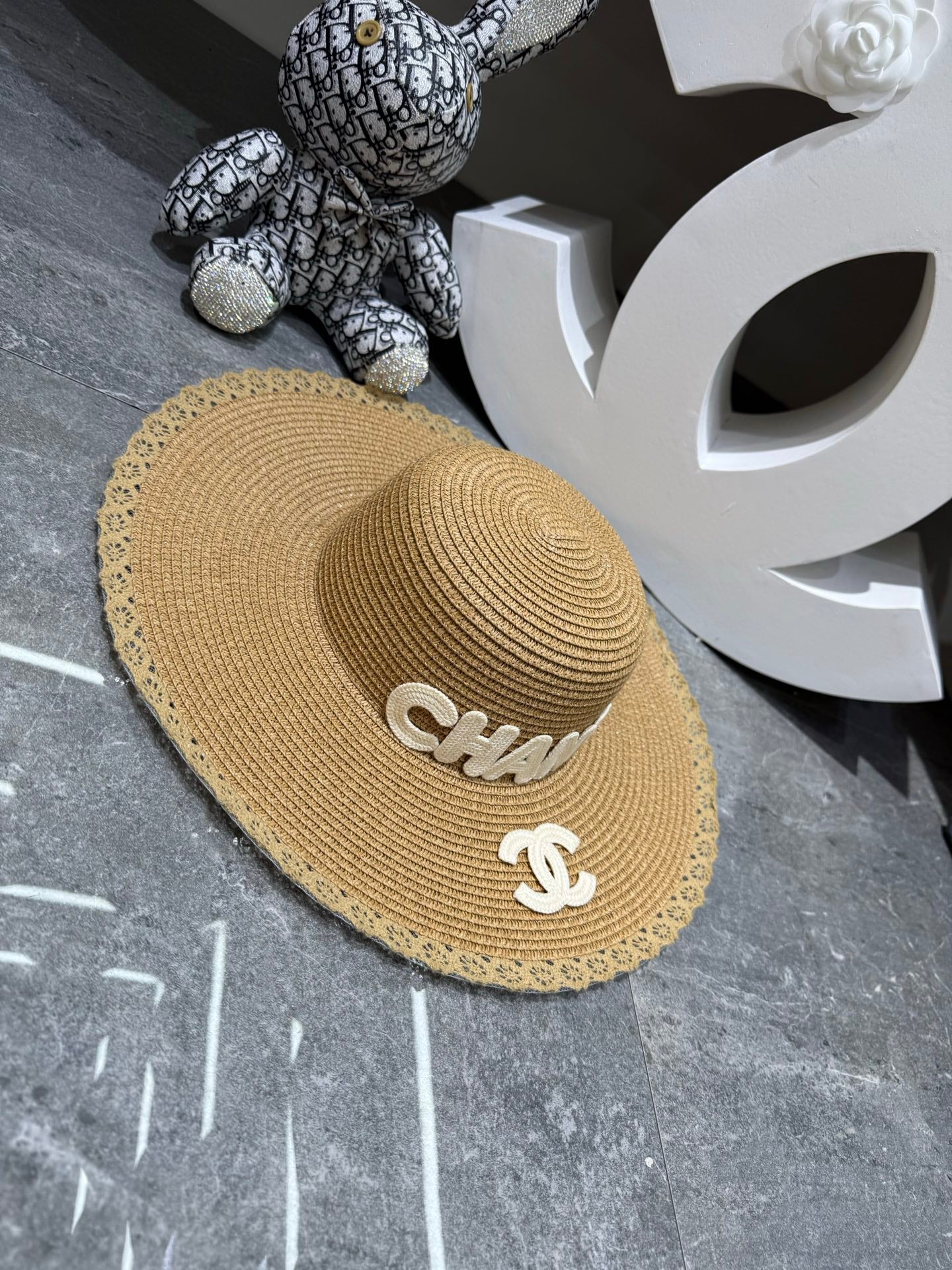 Chanel Round Top Straw Hat with Wide Brim 280798