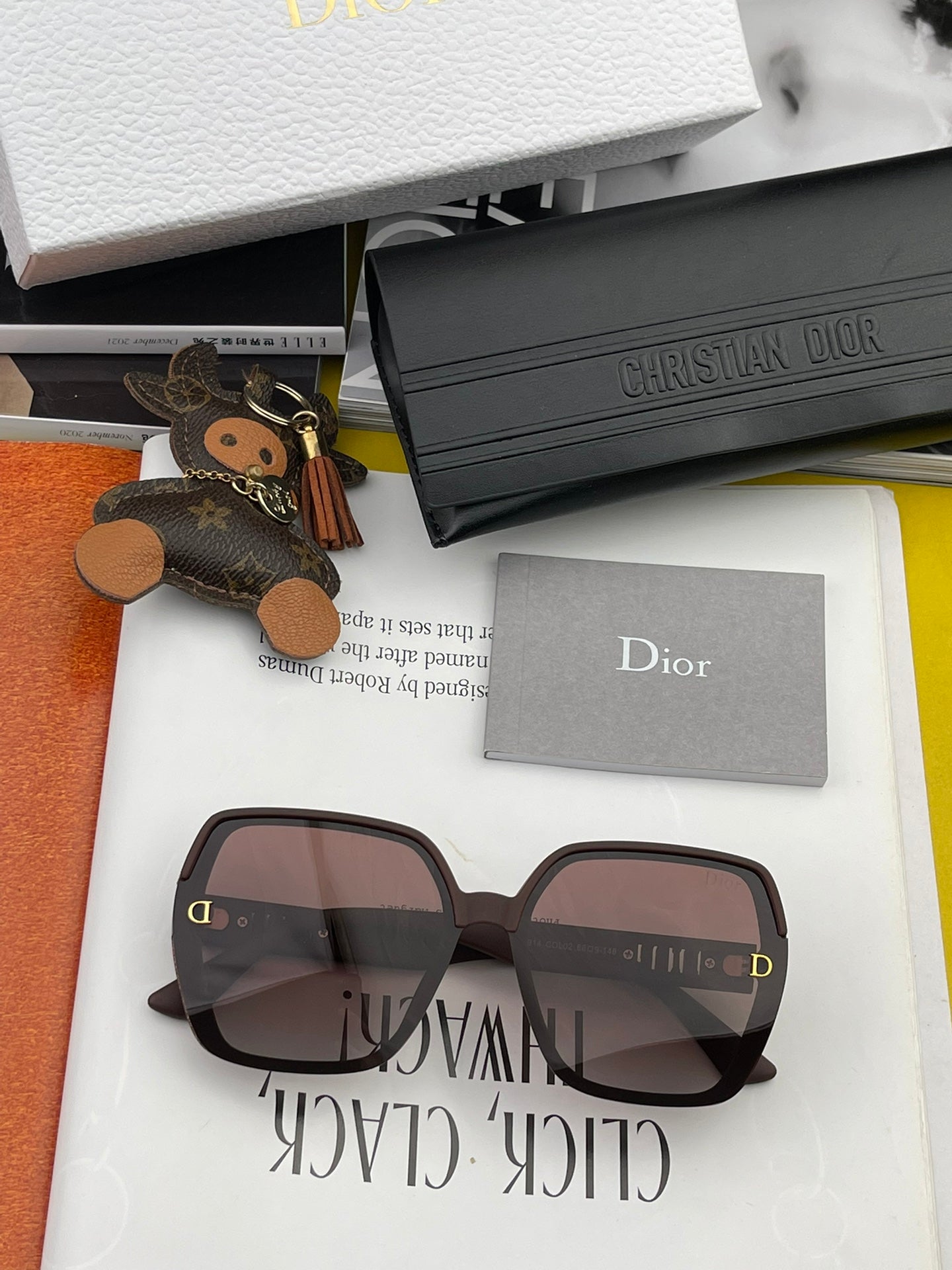 MONTAIGNE SUNGLASS CD4291 IN ACETATE