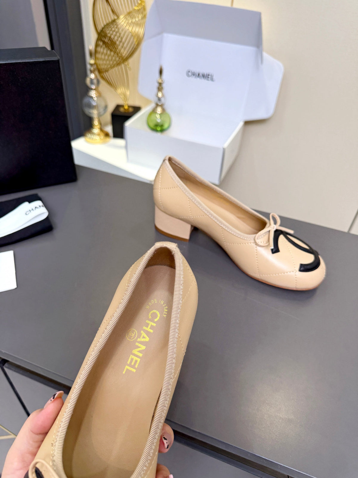 Chanel 2026 Cambon Pumps 45mm Leather 124850