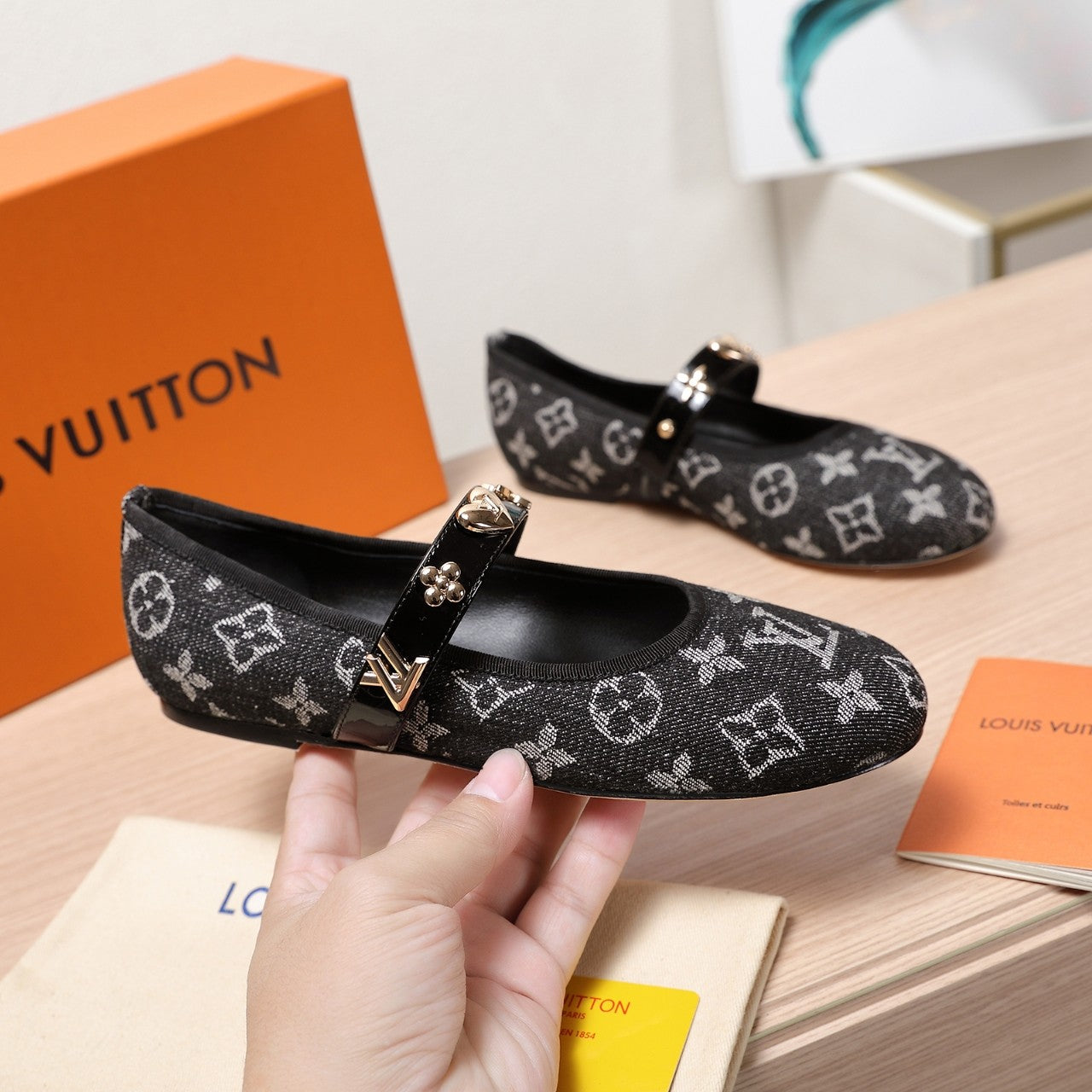 LV 25C Romy Flat Black Monogram Denim Fabric With gold logo 218309