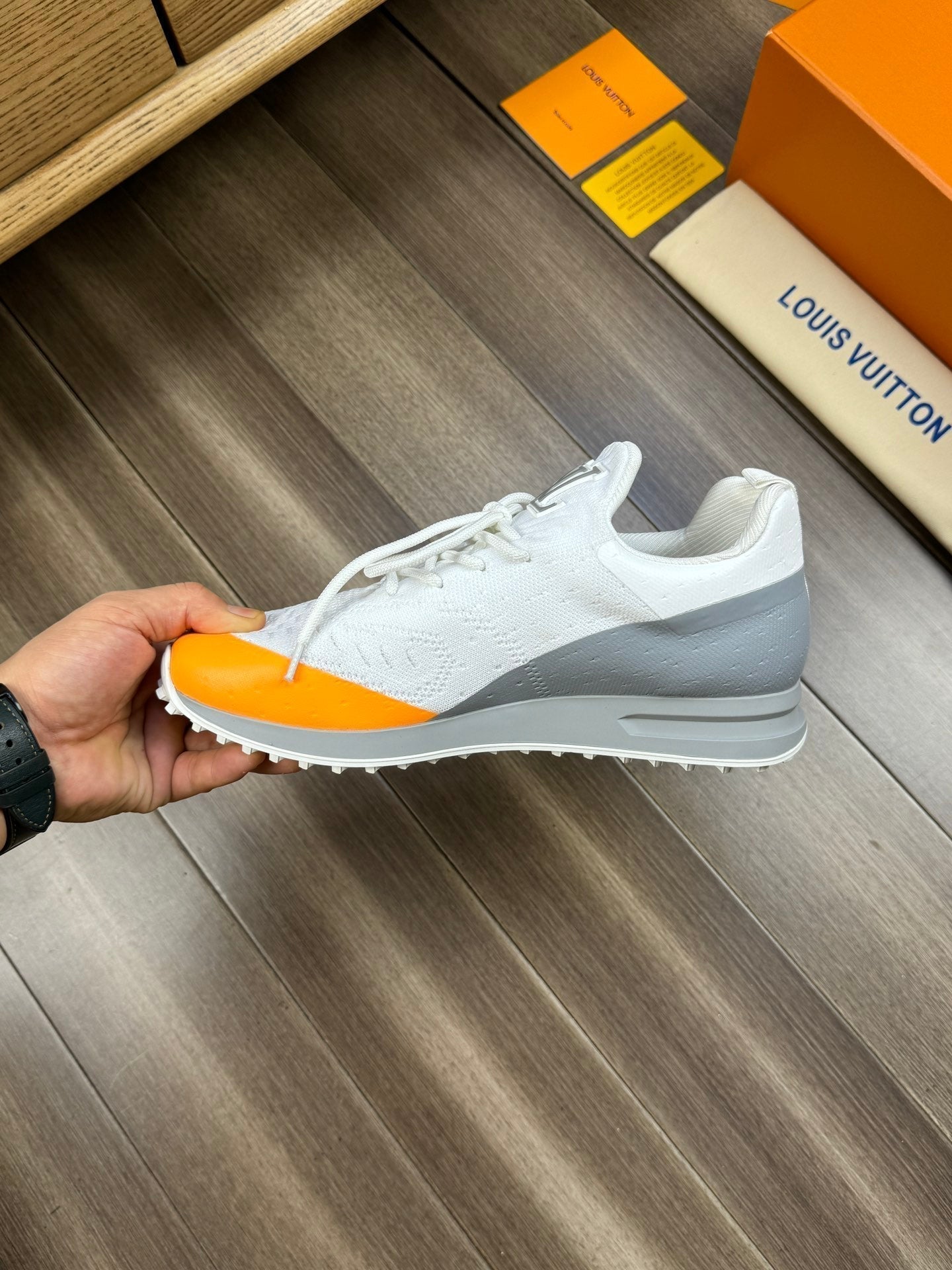 SNEAKERS IN WHITE MESH BREATHABLE FABRIC AND BLUE MIX ORANGE CALFSKIN