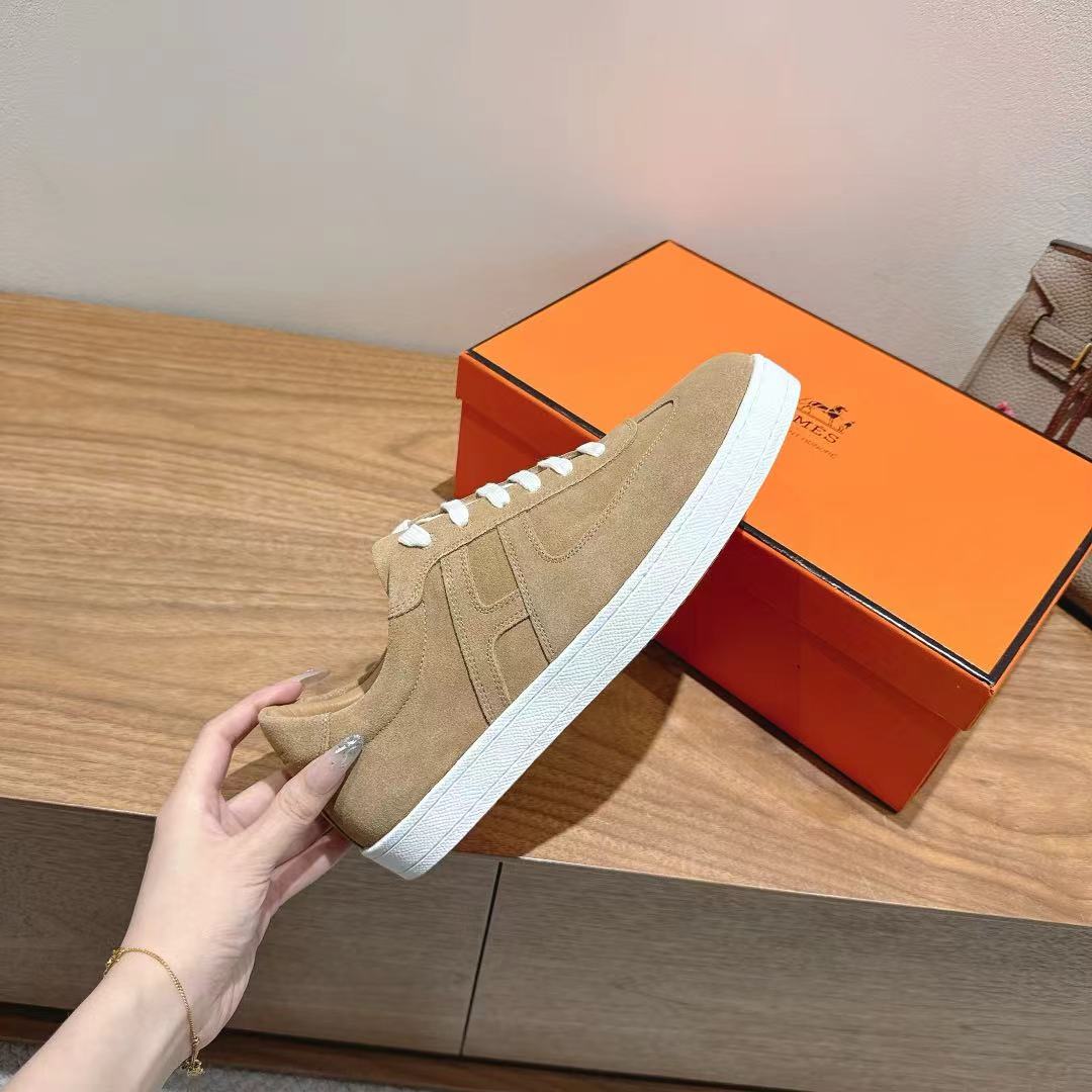 HM 25 Boomerang Sneaker Dark Beige Suede