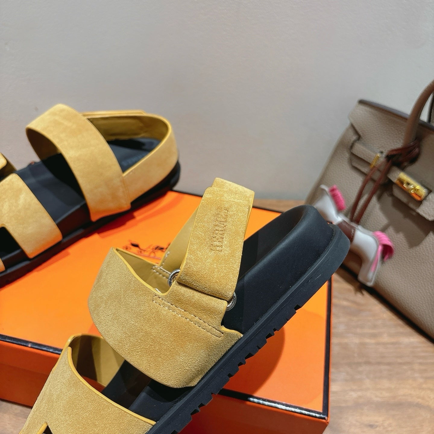 HM Men's 25 Chypre Sandals Yellow Suede 651351