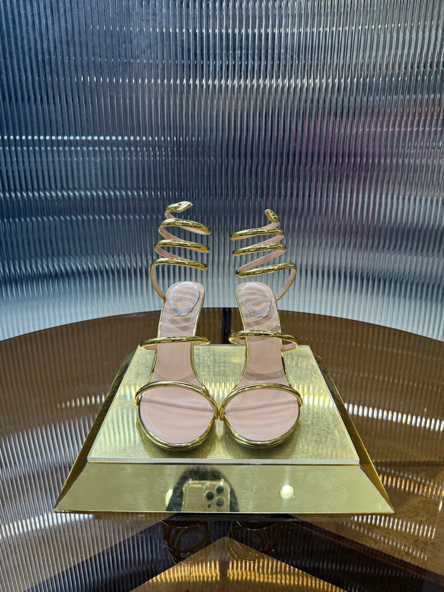RC 25C Snake-Shaped Sandals 9.5cm Gold Sheepskin 310629
