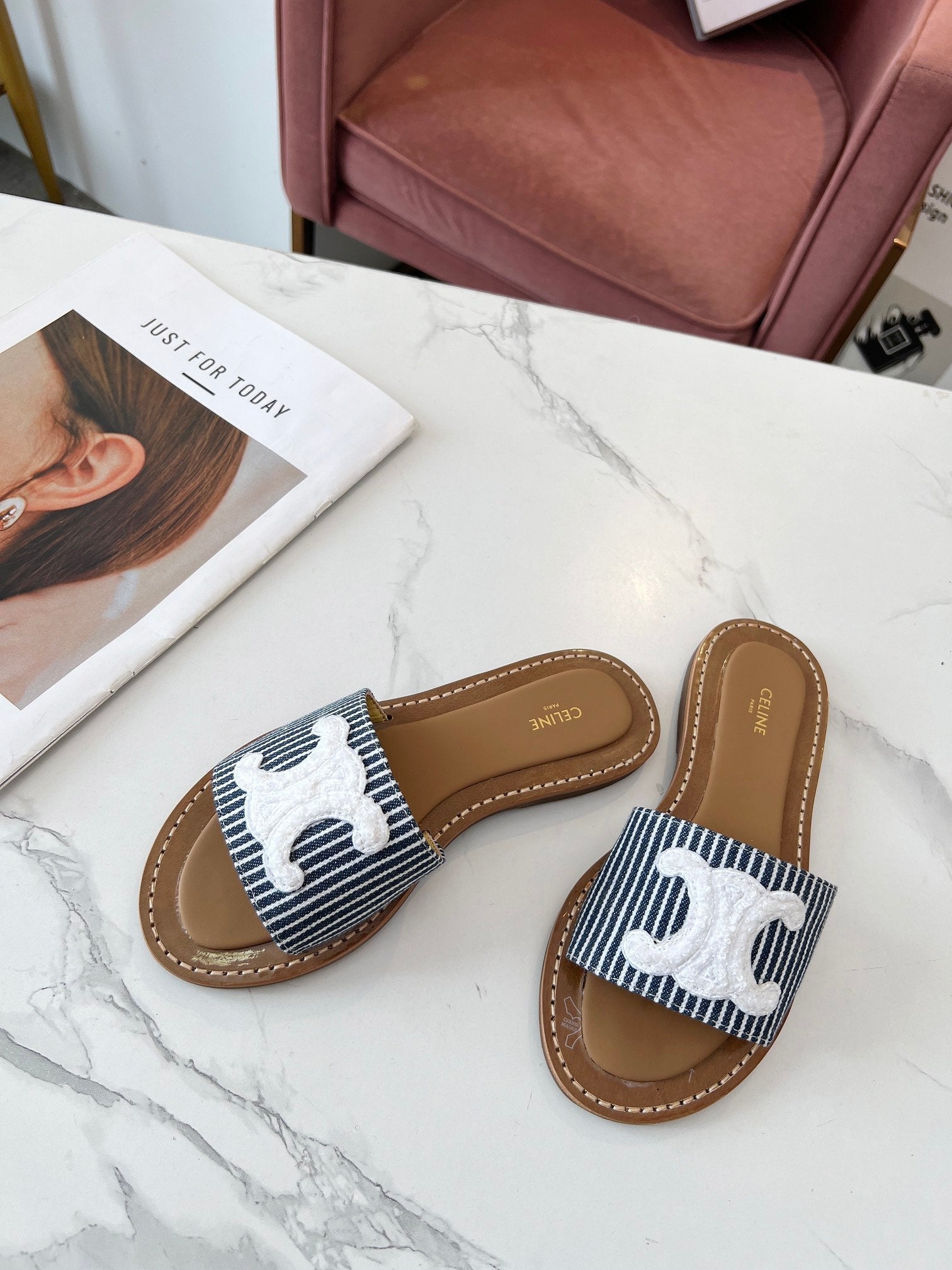 Celine 25C Slippers Navy Blue mix White Fabric with Calfskin 238166