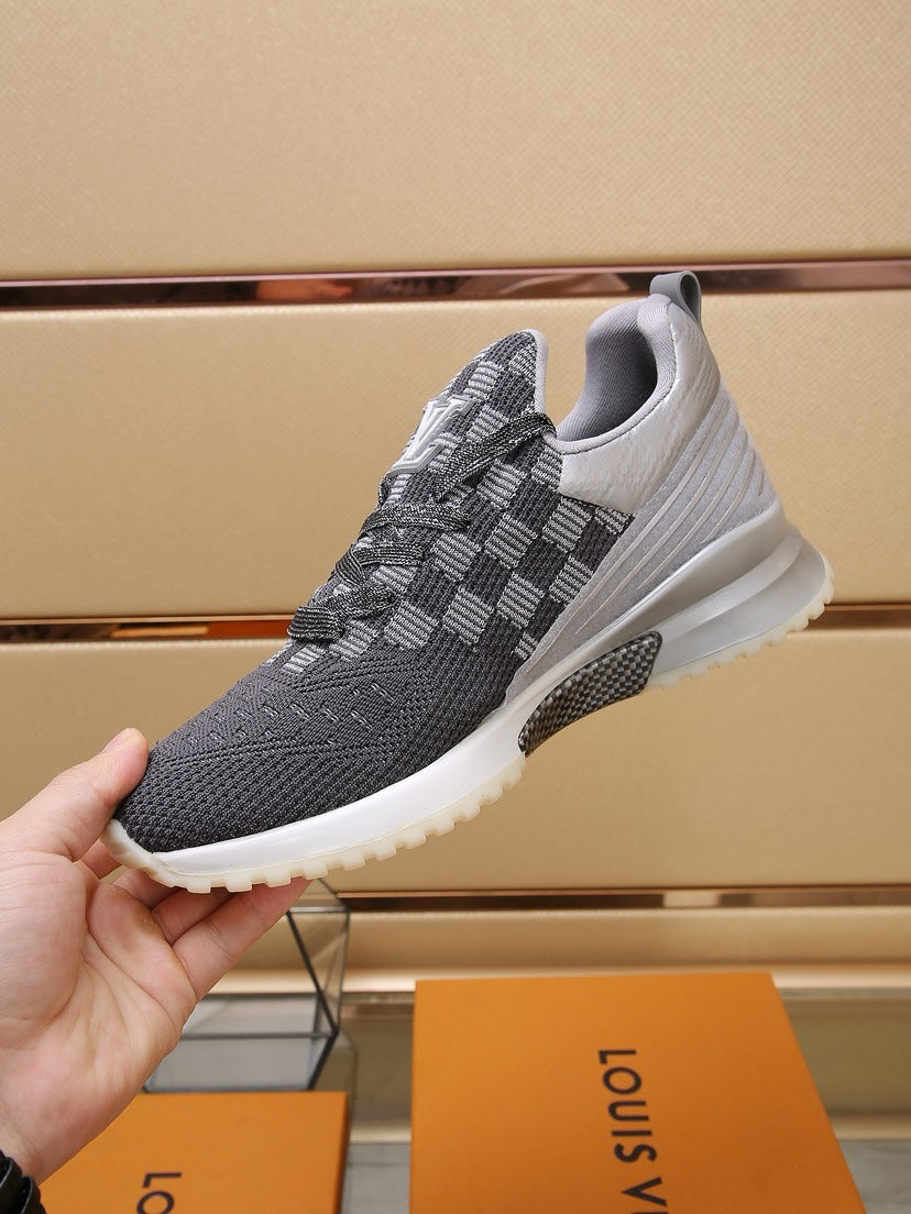 SNEAKERS IN SMOKE GREY MESH BREATHABLE AND RUBBER