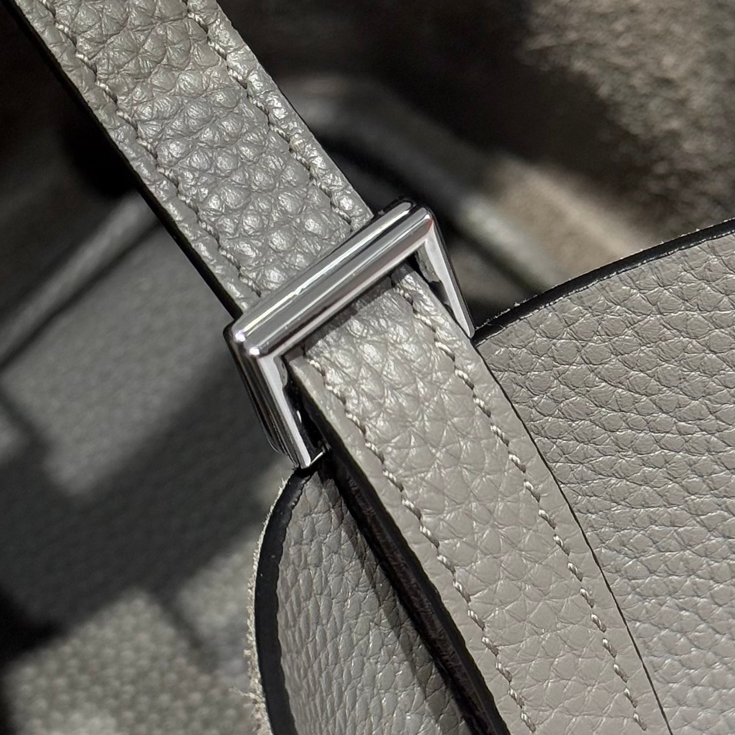 HM Picotin Lock 22cm Cumulonimbus Grey Togo Silver Hardware