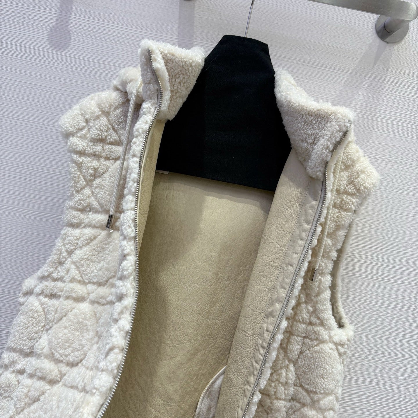 CD 25 Hooded Vest Leather And Fur Ivory White