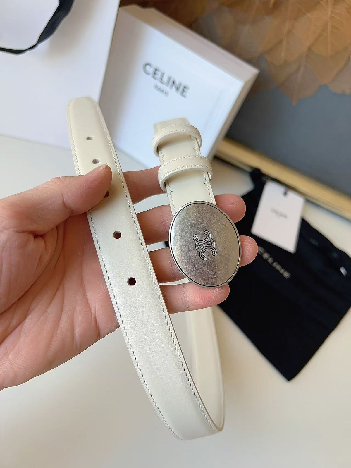 Celine 2026 Triomphe Oval Buckle Belt 25mm Leather 207408