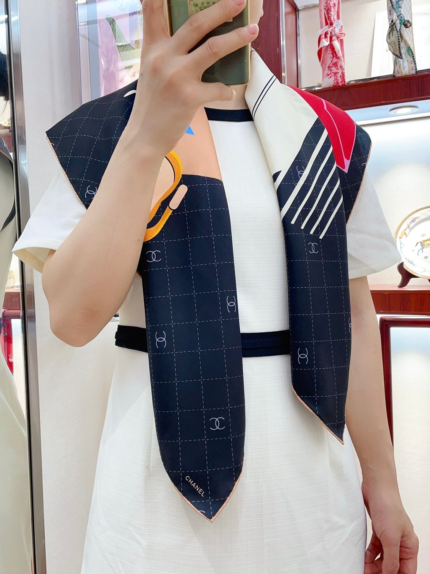 CC Square Scarf 90 CM In Black Colorful Silk Twill  187429