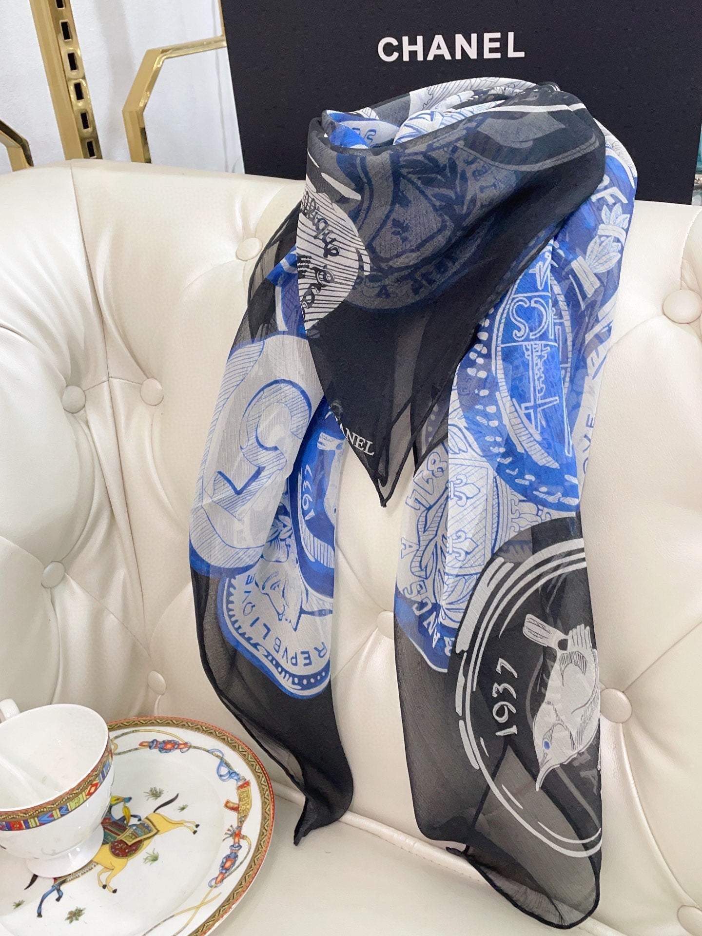 CC Square Scarf 110 CM In Colorful Shunyu Qiao Silk 190027