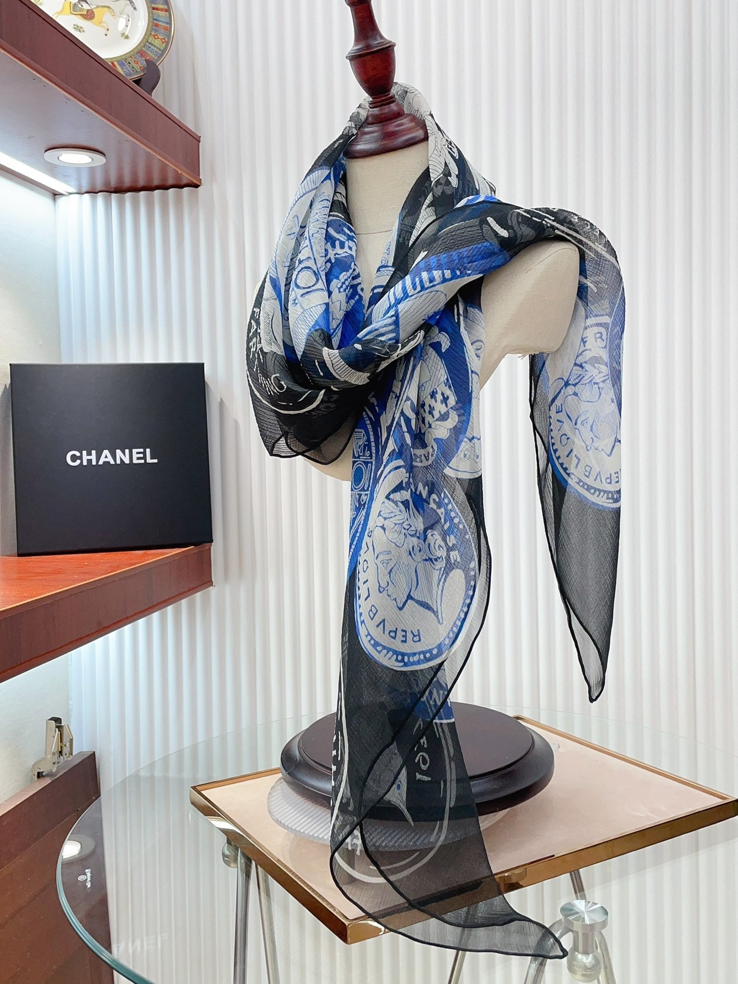 CC Square Scarf 110 CM In Colorful Shunyu Qiao Silk 190027