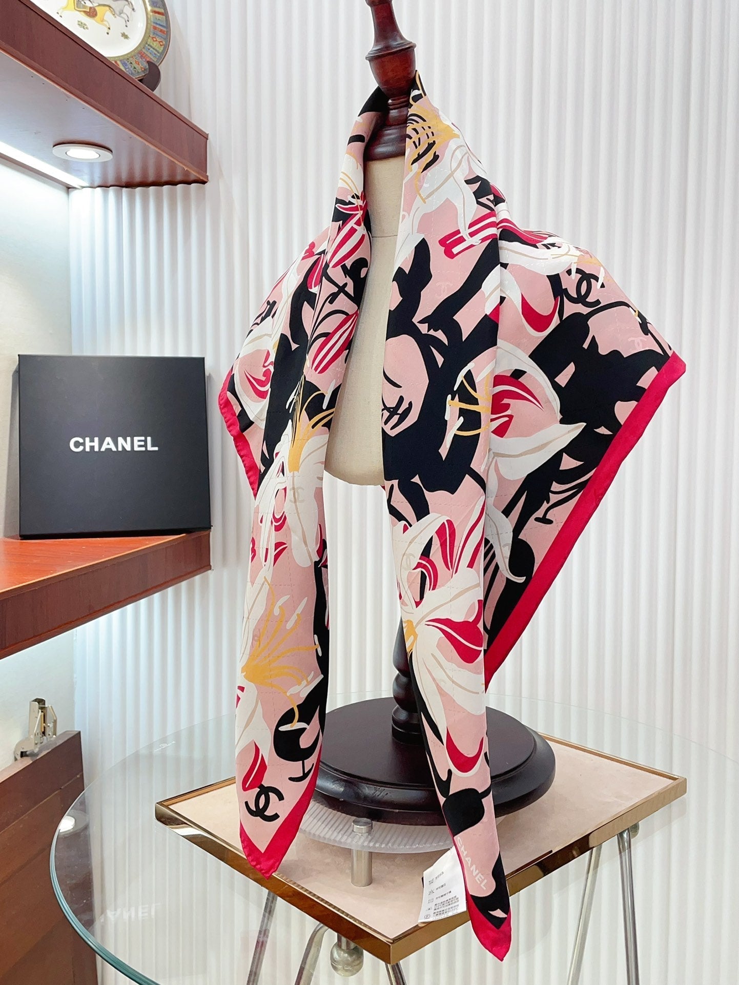 CC Square Scarf 90 CM In Colorful Silk Twill  296708