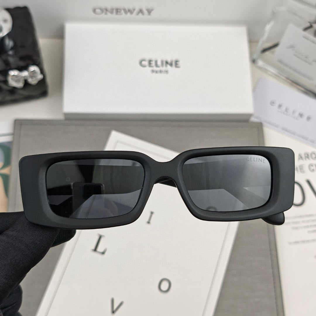 TRIOMPHE SKATE SUNGLASS 566599 IN ACETATE