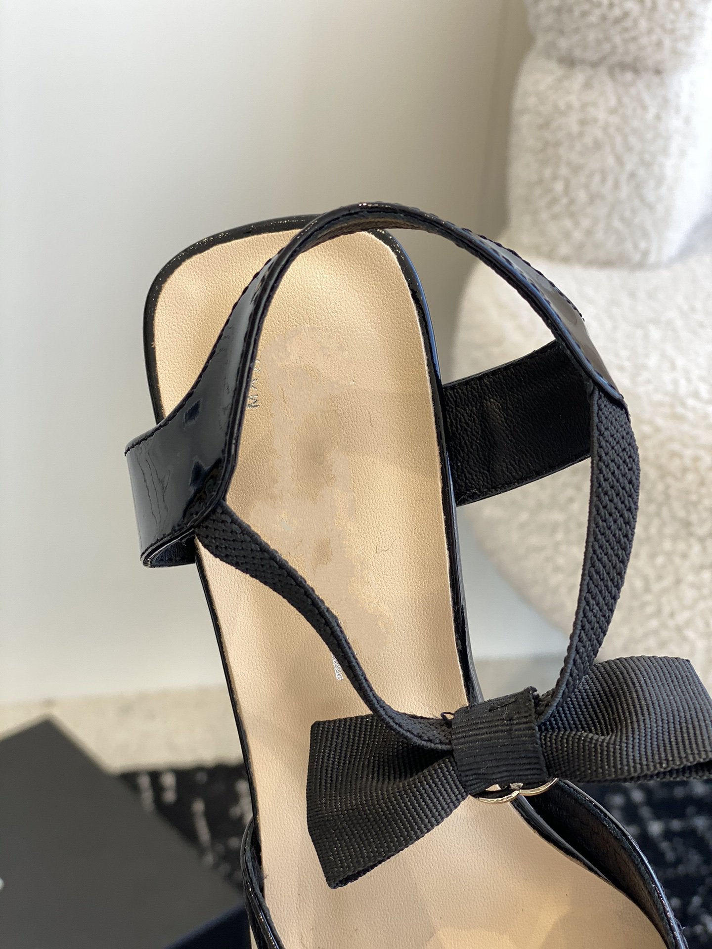 slingbacks 45 beige black patent calfskin