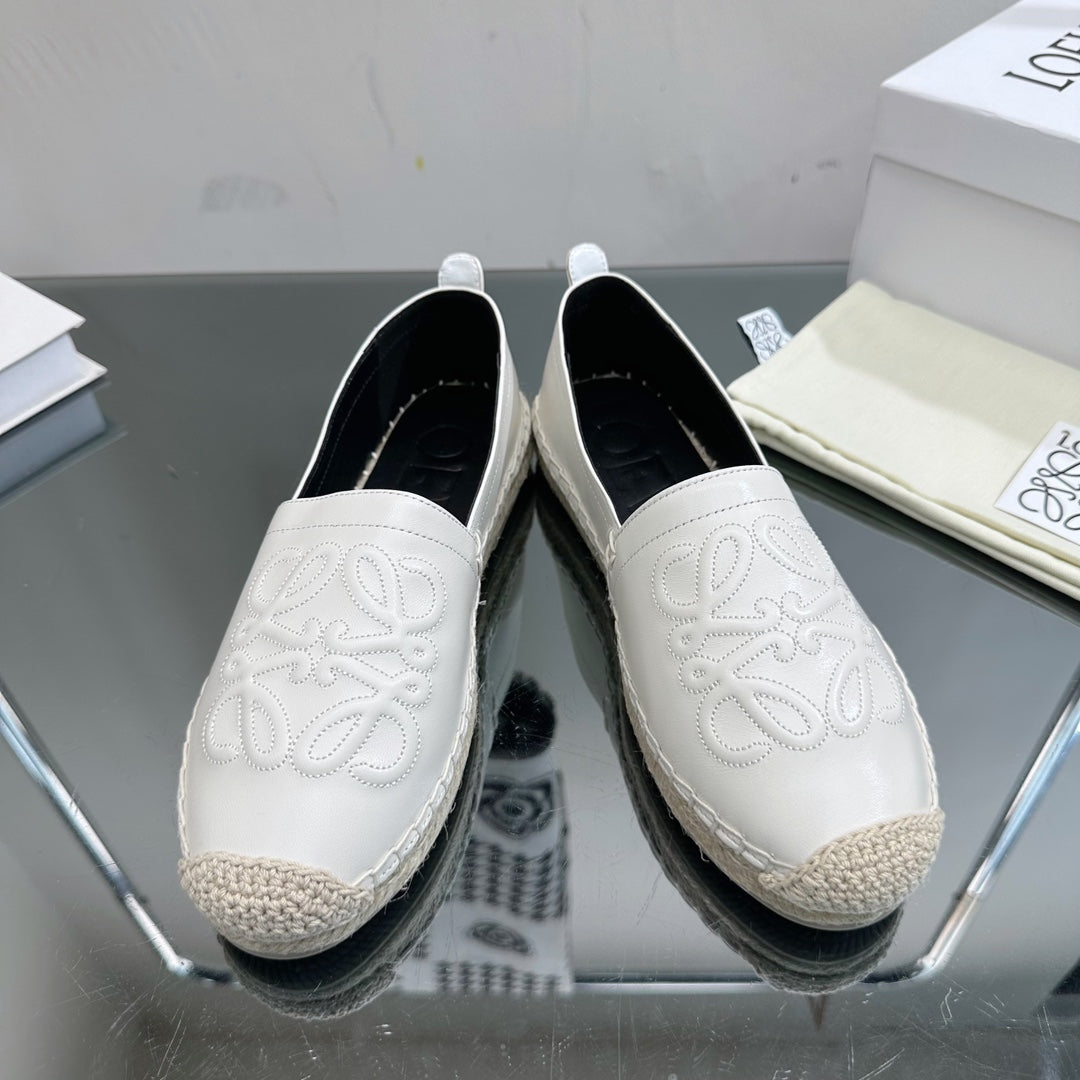 Loew Shoe