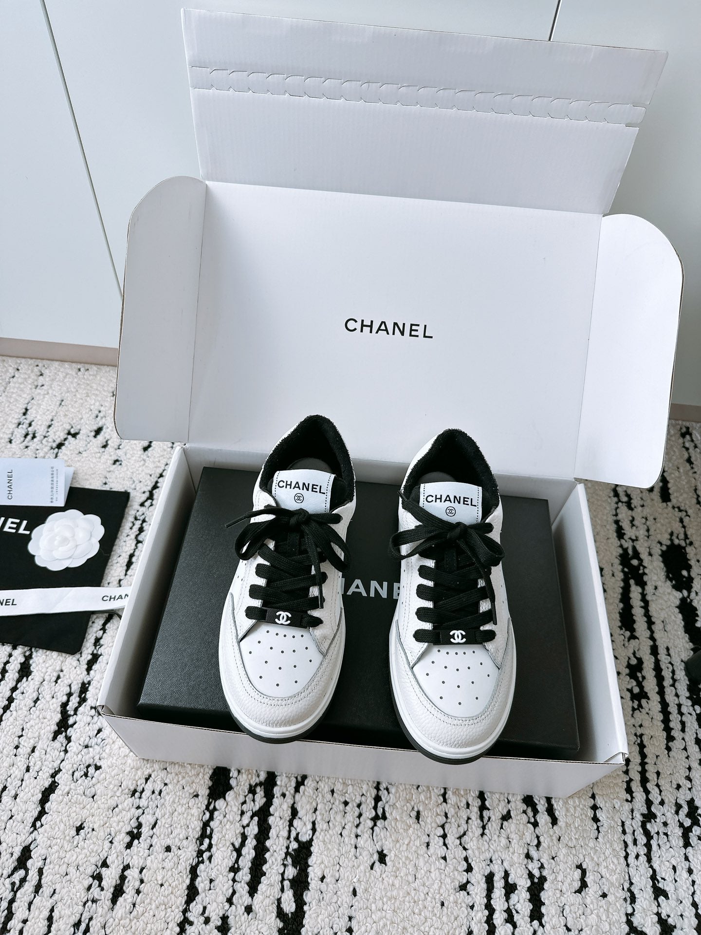 CC Sneaker In Black Cowhide 144509