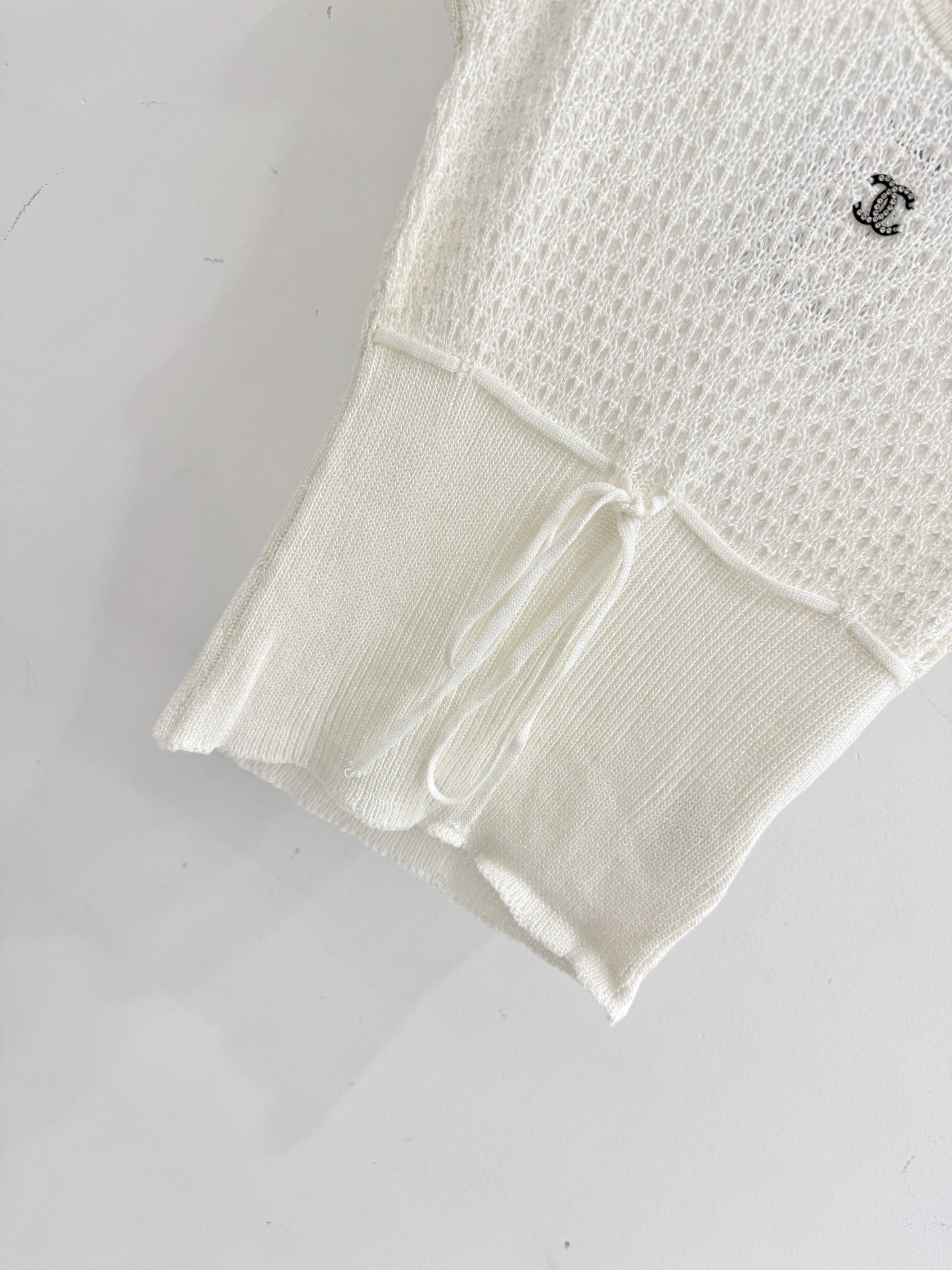 Chanel 2026 Knit Sleeveless Top White Mesh Acrylic 294460