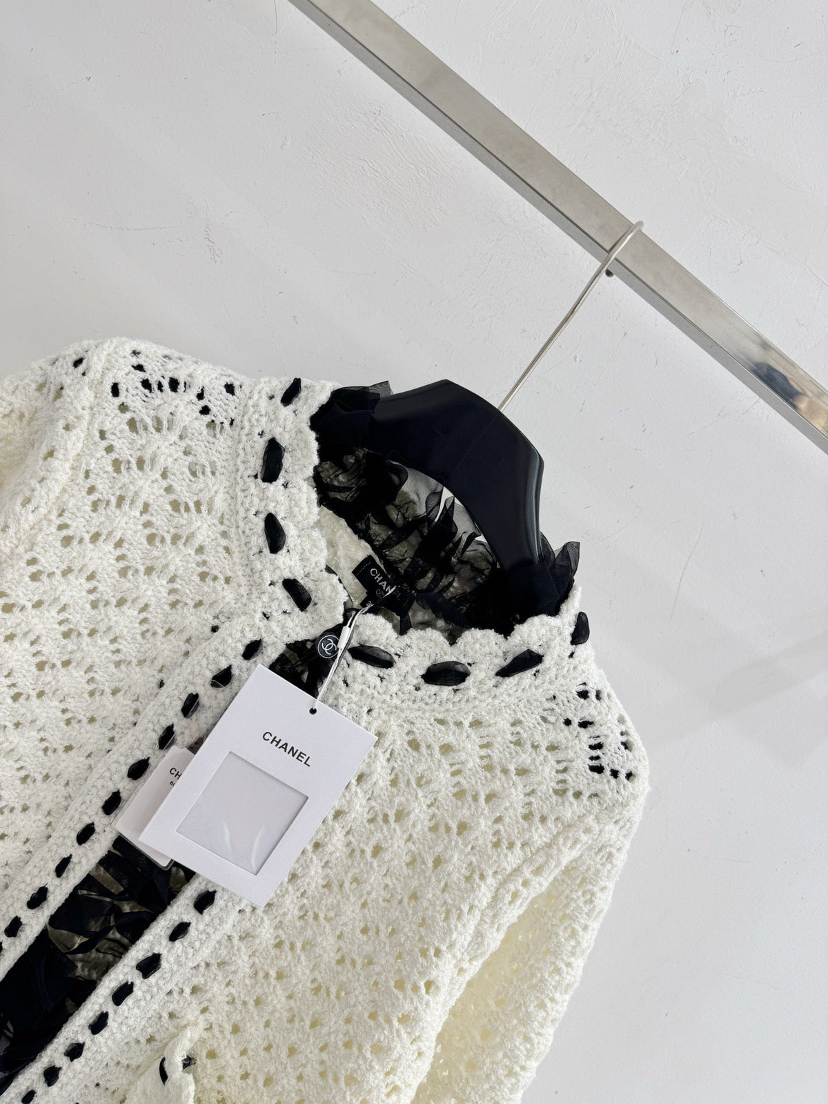 Chanel 2026 Hollowed-out Crochet Short Cardigan White Cashmere