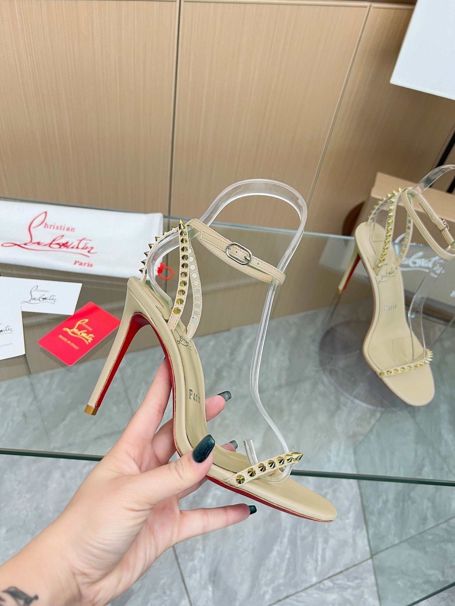 CL So Me 105 mm Strappy Sandal Cream Imported Rivets with Sheepskin 251017