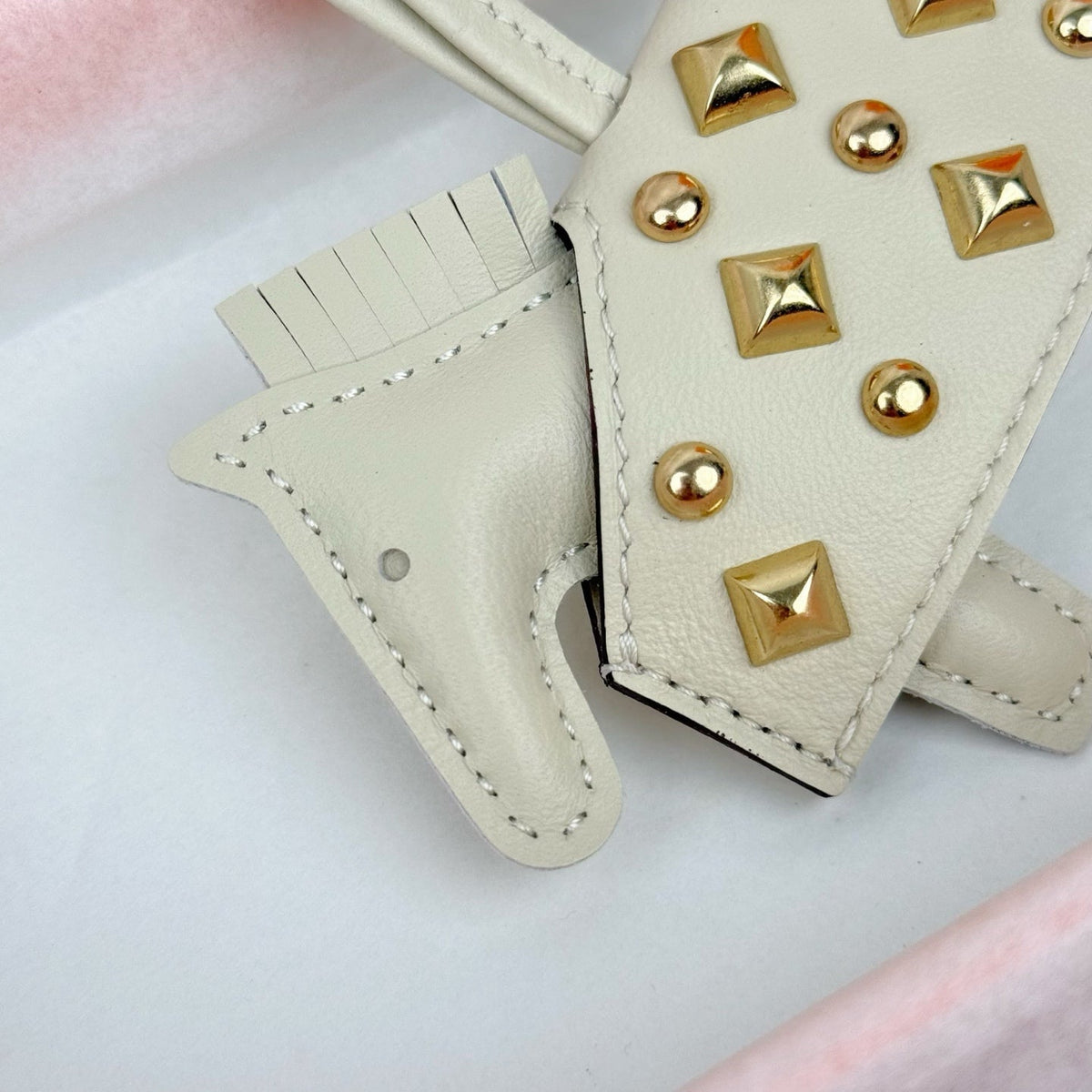 HM Rodeo Robeo Coeur Pony Bag Charm With Gold-tone Studs Cream Lambskin