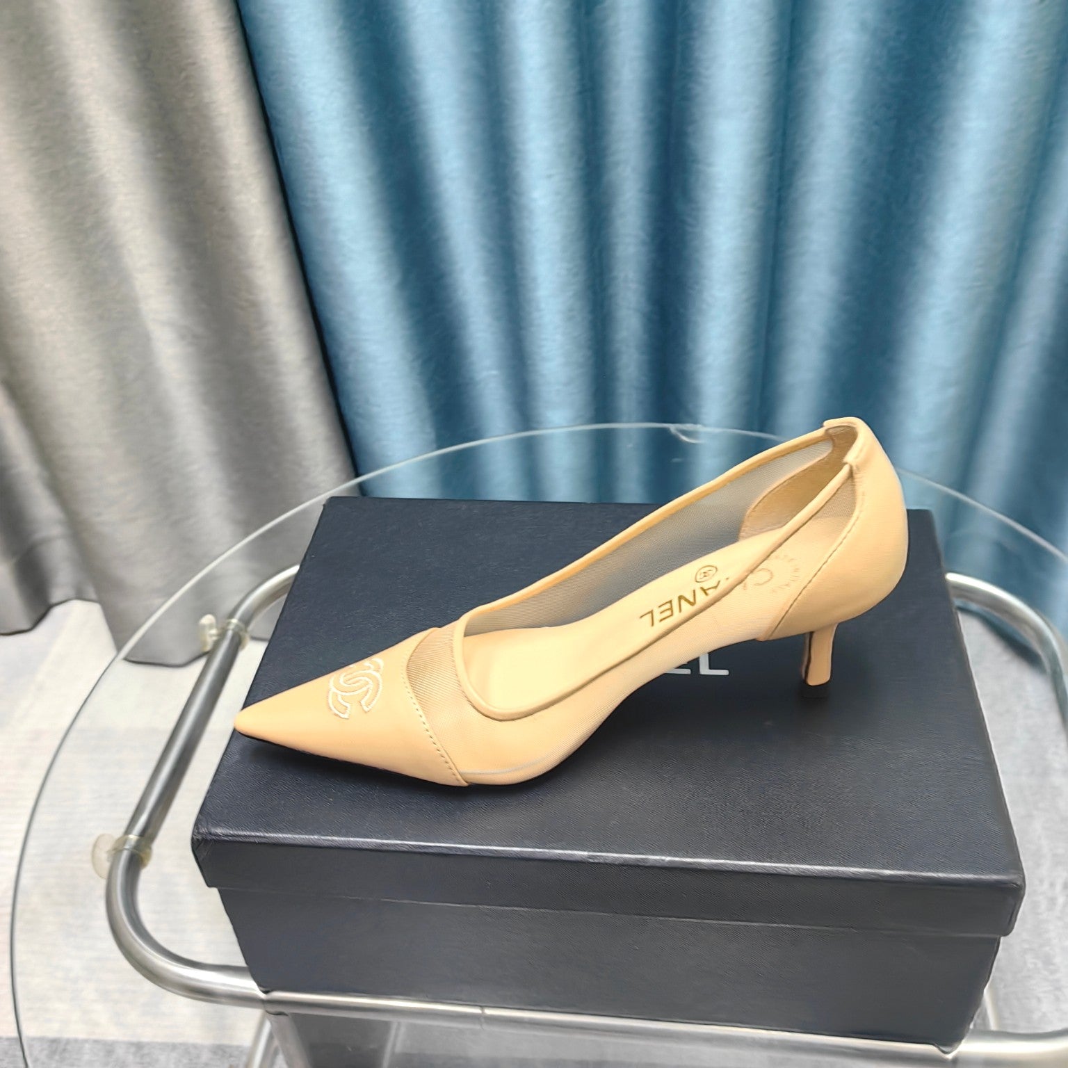 CC Pumps 50 Beige Mesh Leather Pointed Toe