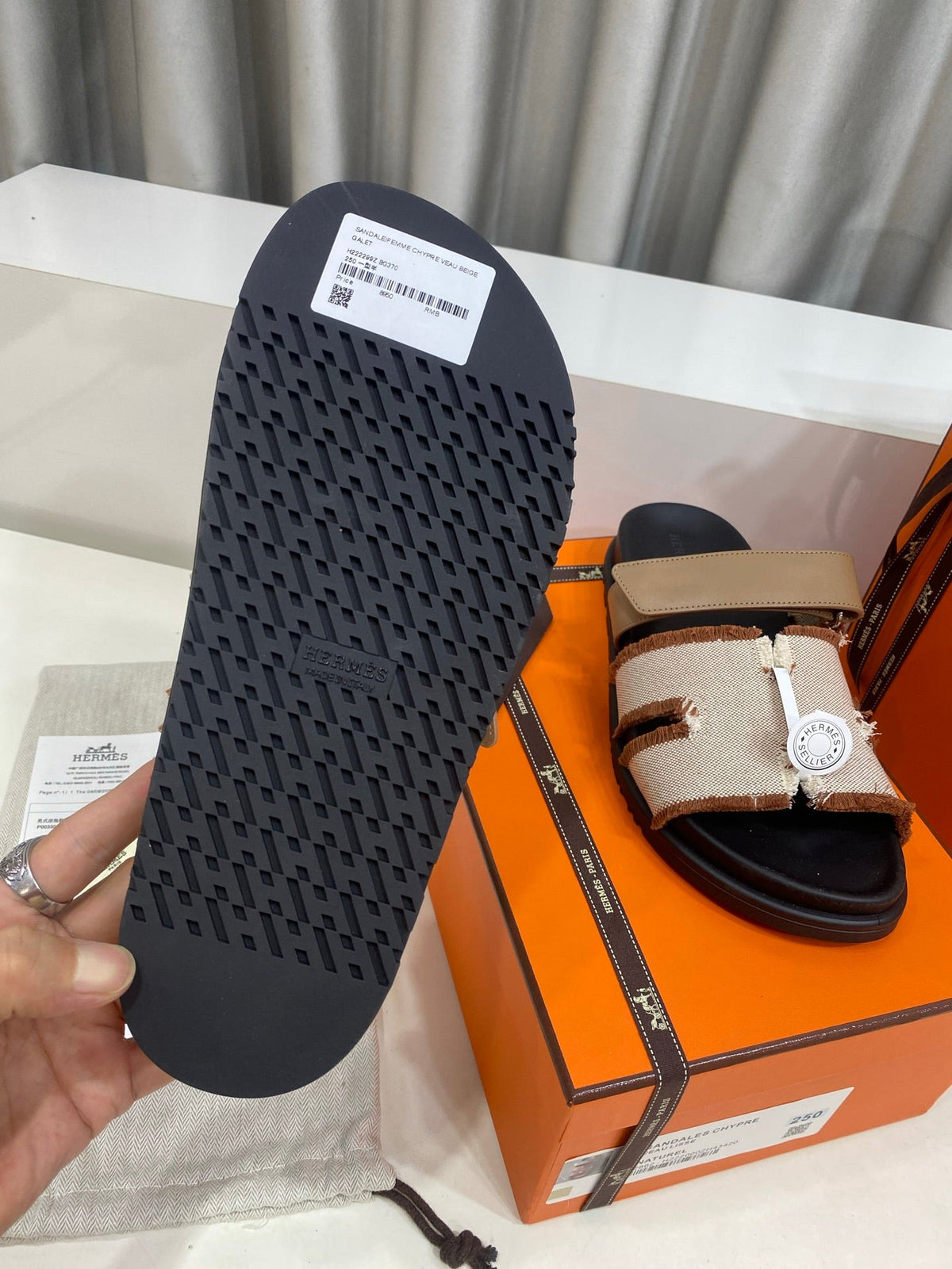 Hermes 2026 Chypre Sandal Canvas Calfskin 957513